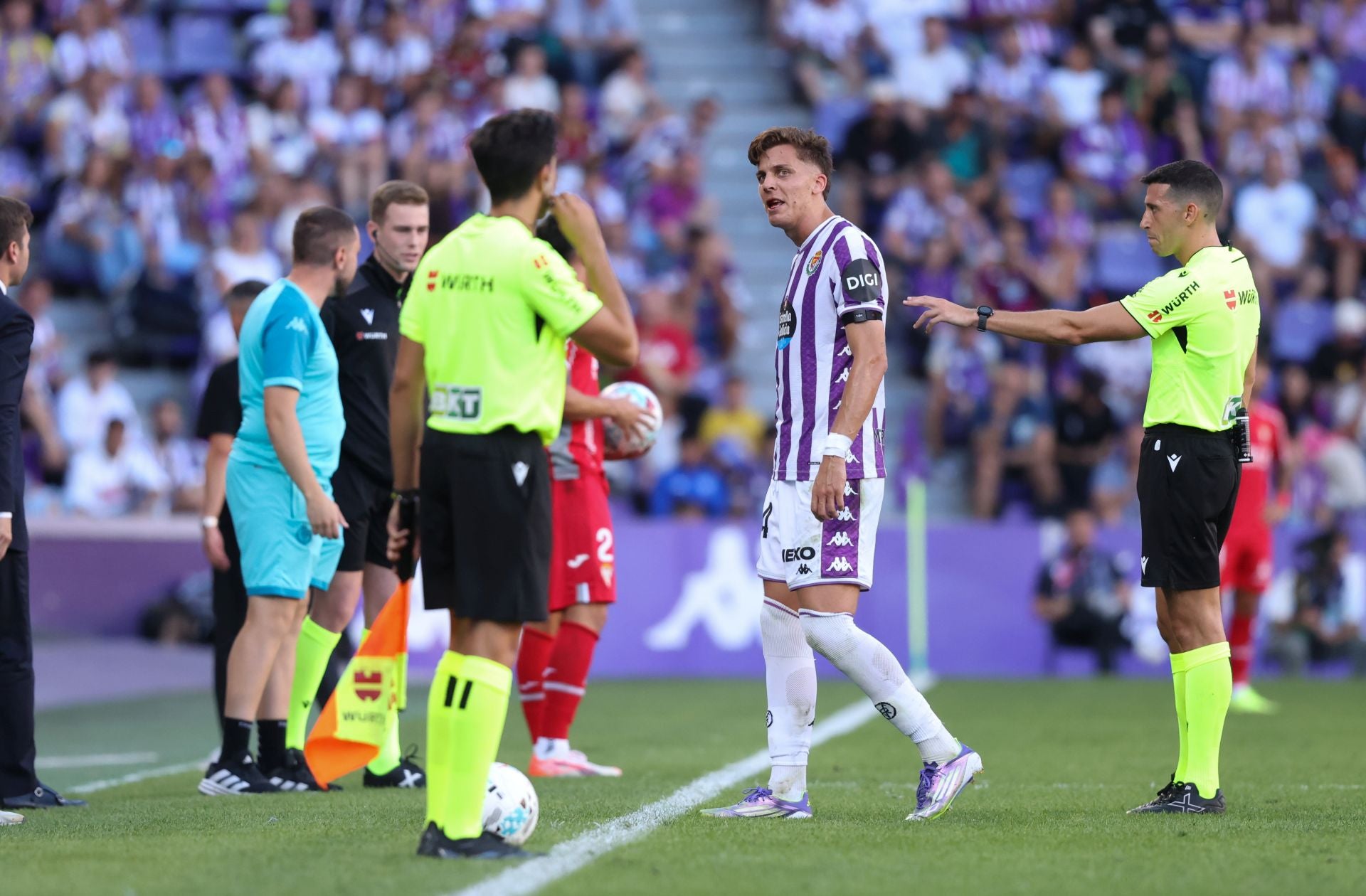 Las imágenes del partido entre el Real Valladolid y el Córdoba