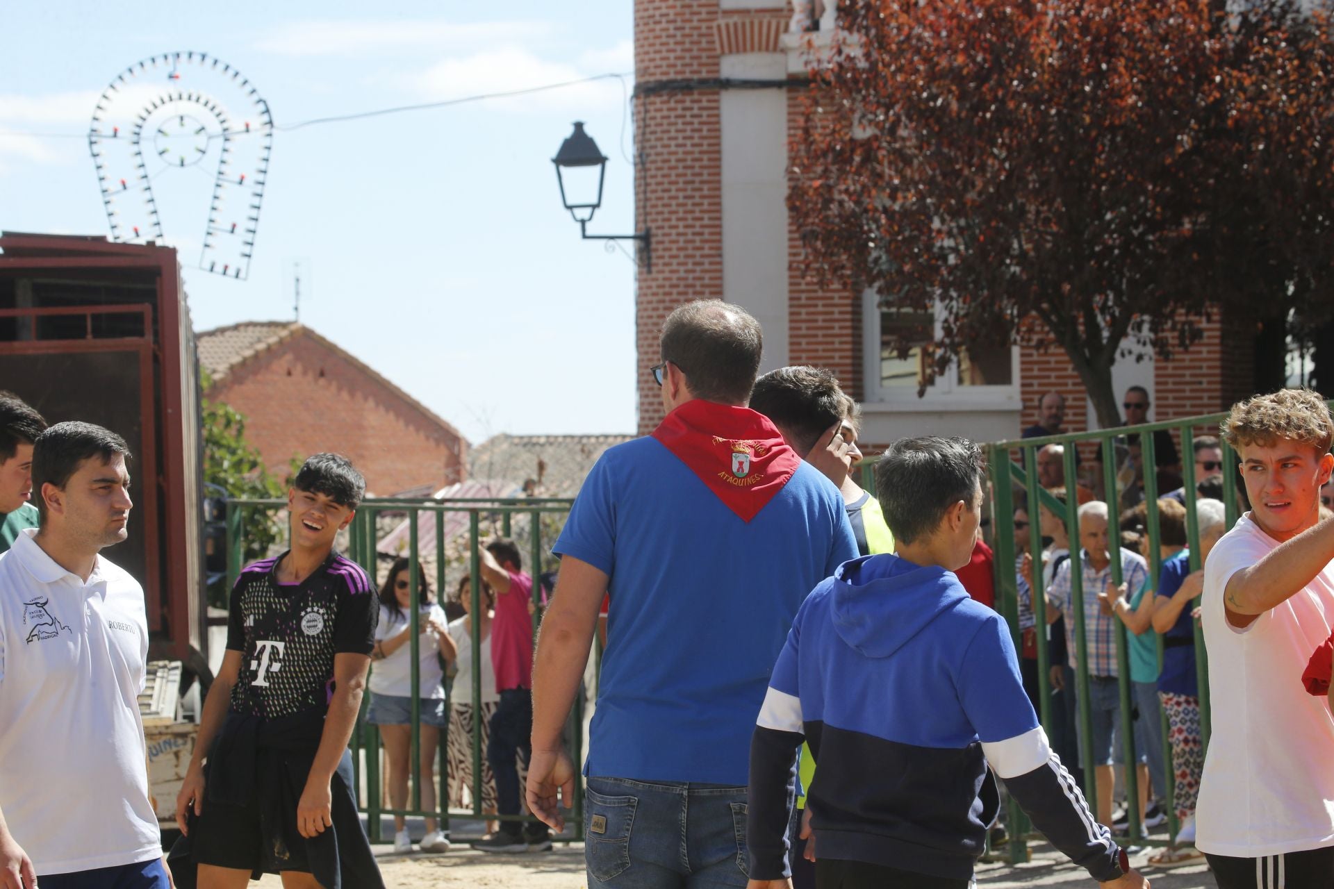 Encierro del sábado por la mañana en Ataquines