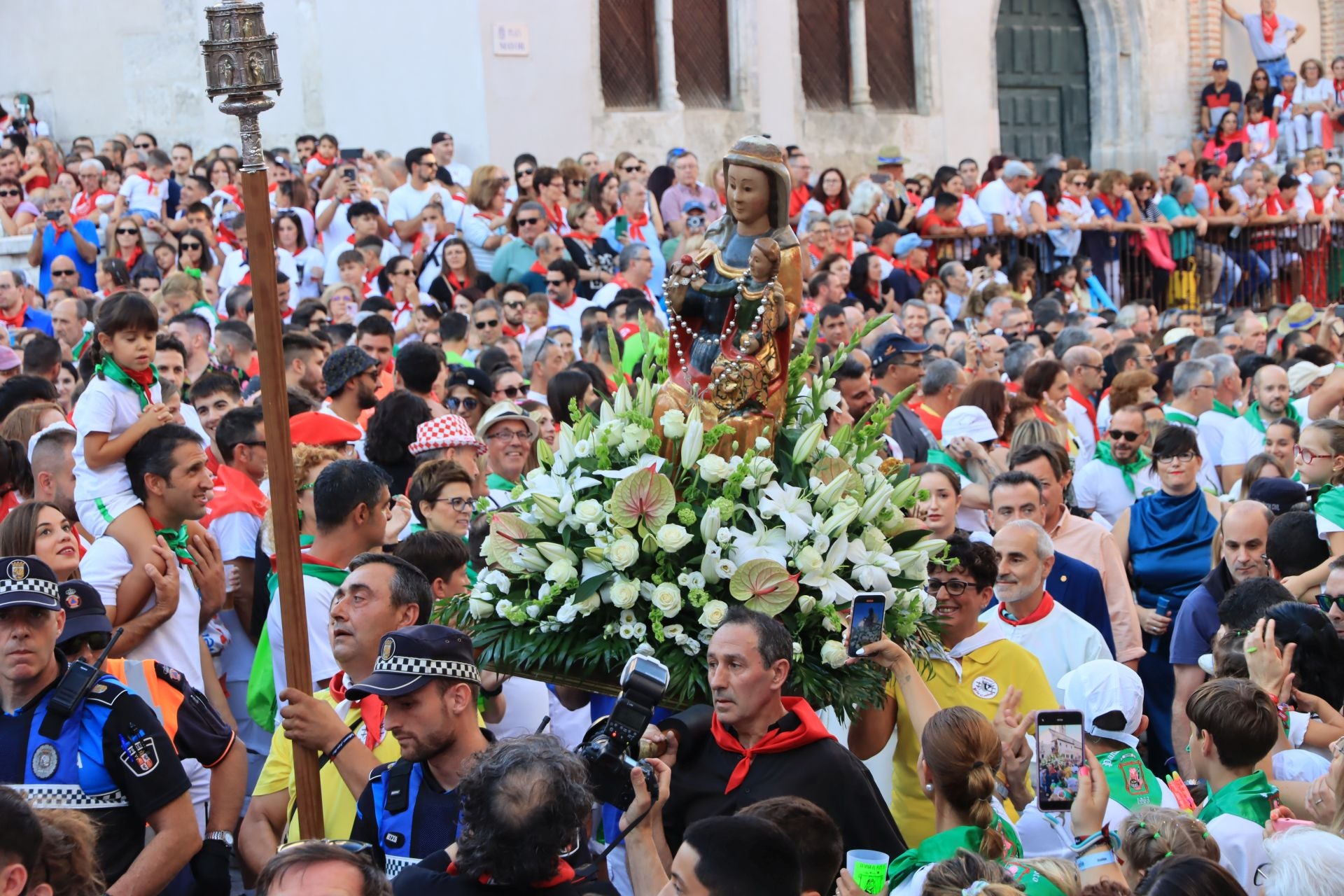 Fotos del inicio de las fiestas de Cuéllar (1 de 2)