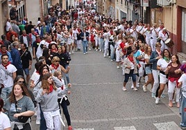 Fotos del ambiente en Cuéllar durante el primero de sus encierros