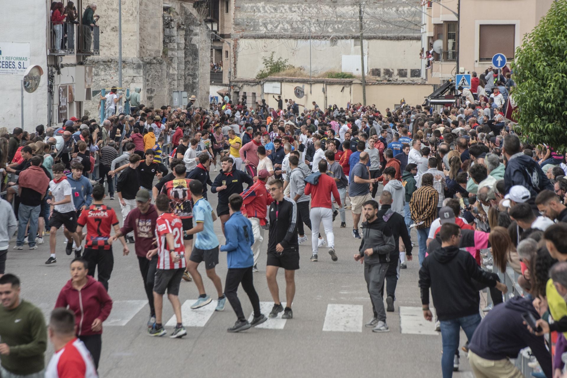 Fotos del tramo urbano del primer encierro de Cuéllar