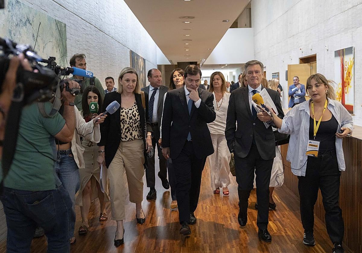 Alfonso Fernández Mañueco, el pasado 29 de agosto antes de comparecer en las Cortes.