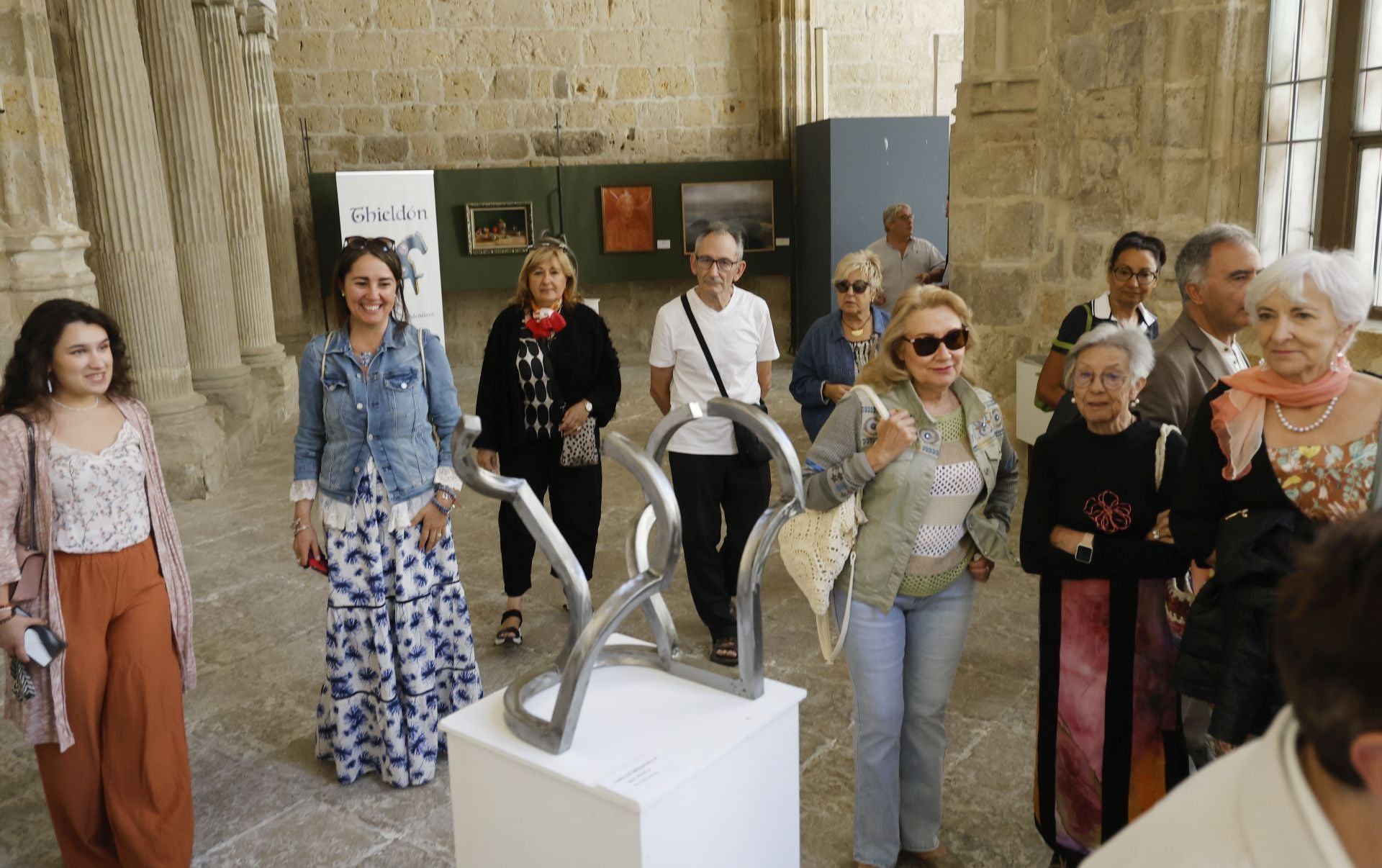 Así es la muestra &#039;Bourges&amp;Palencia 2025&#039; de Thieldon en el claustro de la Catedral