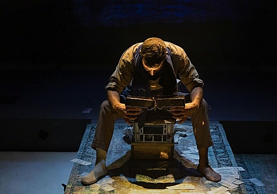 Un momento de '14.4', dirigida por Sergio Peris-Mencheta.