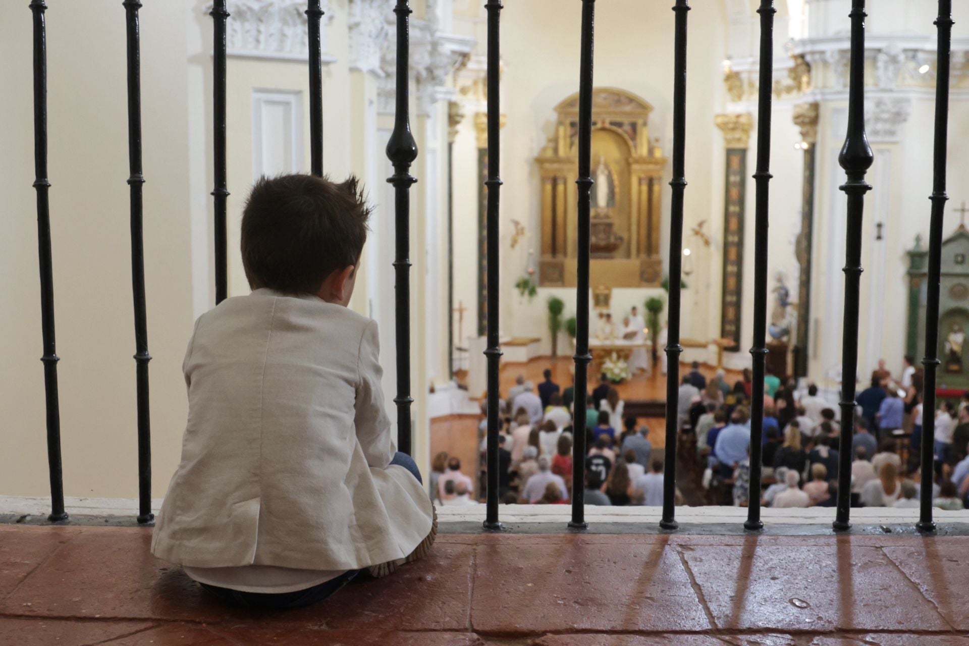 La despedida al párroco Goyo Casado, en imágenes