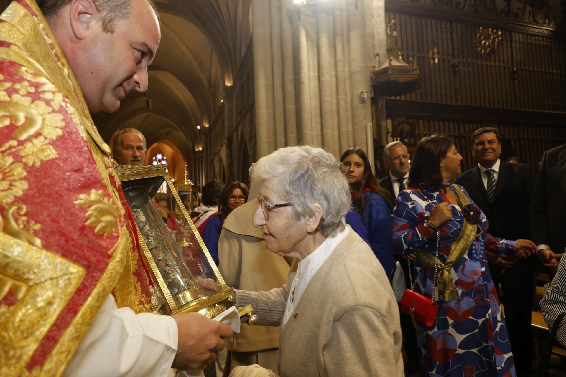 La Catedral de Palencia, a rebosar en la misa por San Antolín