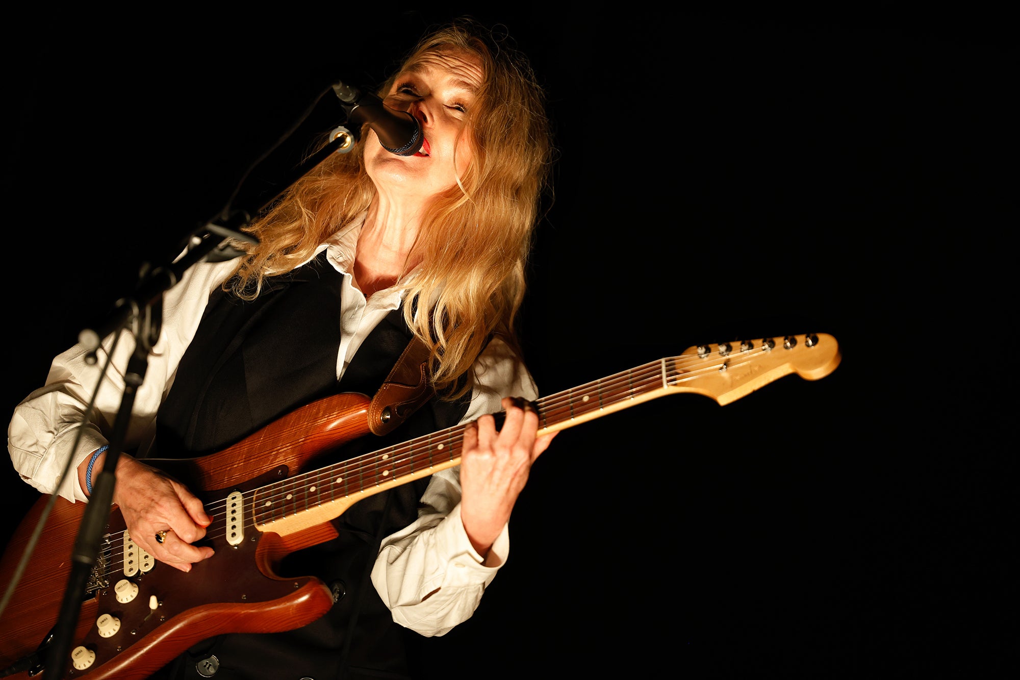 Cristina Rosenvinge llena la Plaza Mayor con su pop lírico