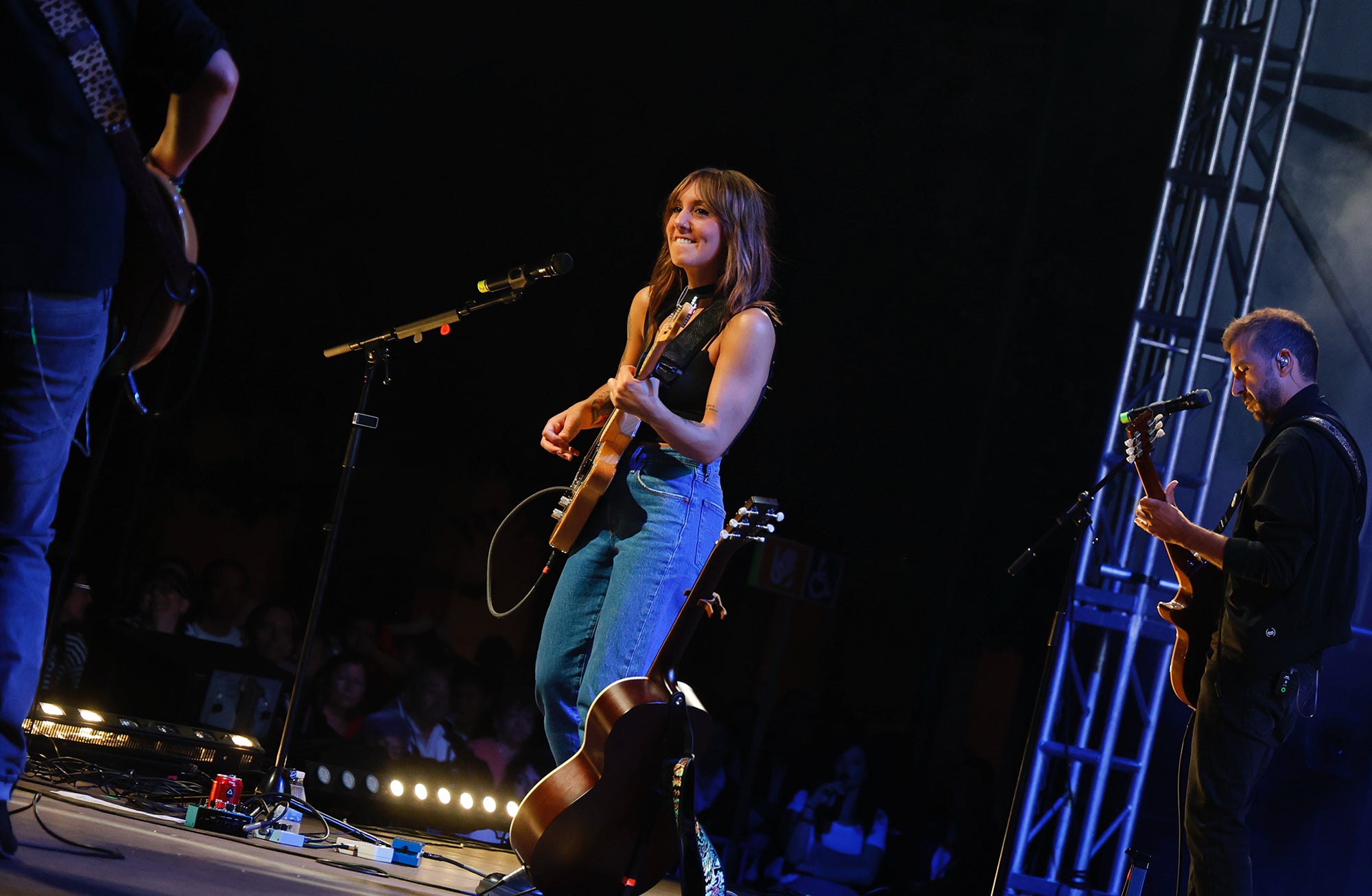 Cristina Rosenvinge llena la Plaza Mayor con su pop lírico