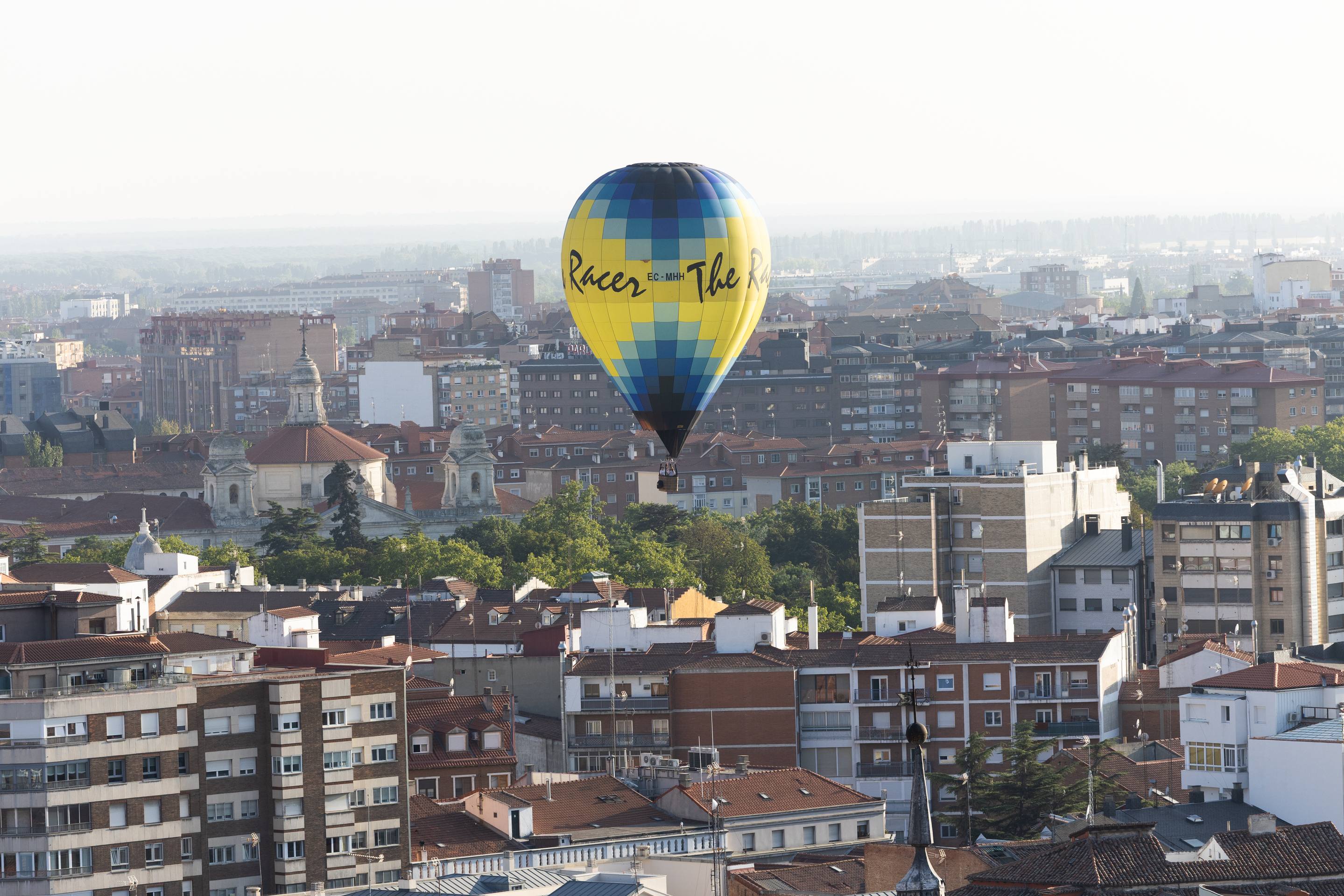 Las imágenes de los globos aerostáticos en el cielo de Valladolid