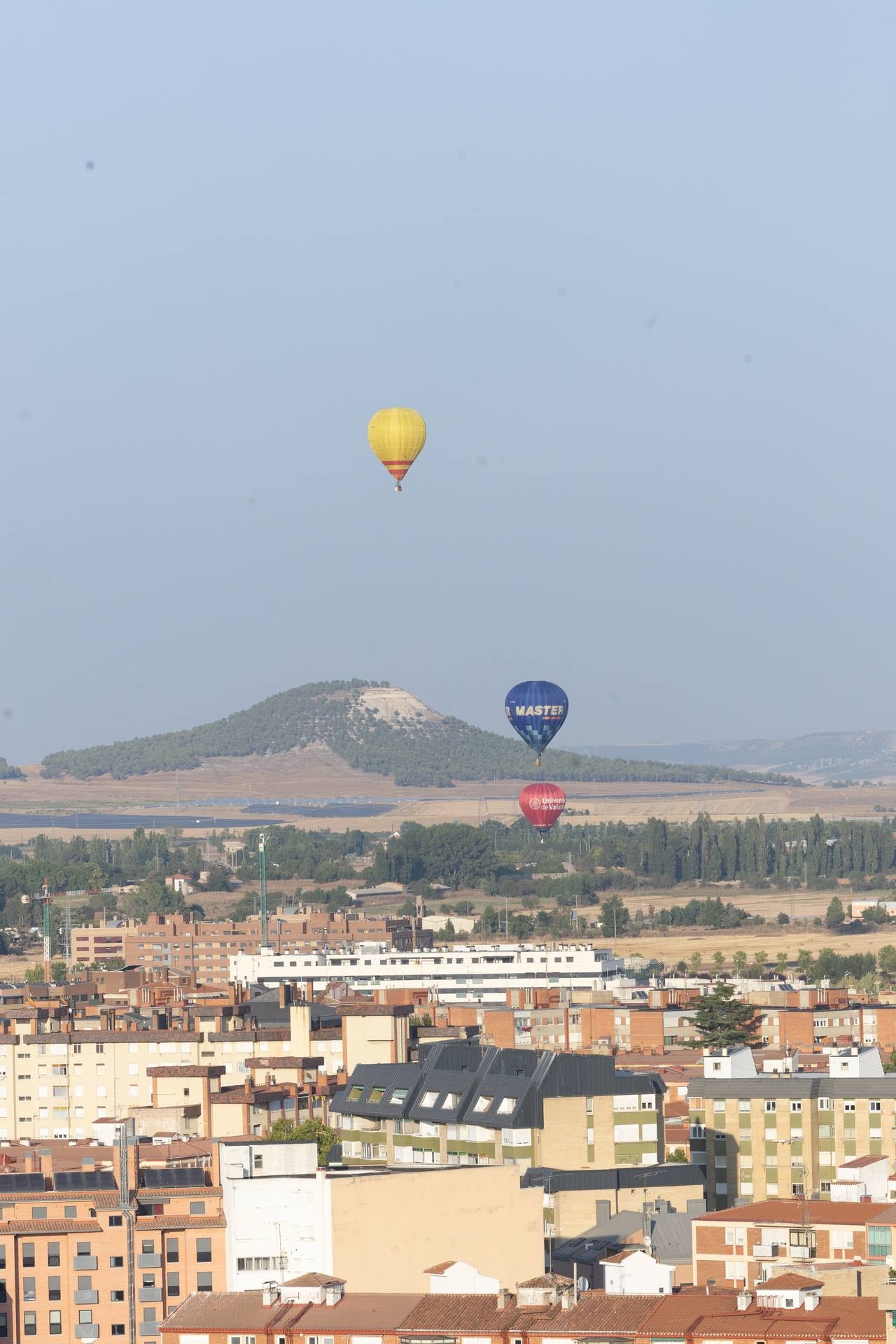 Las imágenes de los globos aerostáticos en el cielo de Valladolid