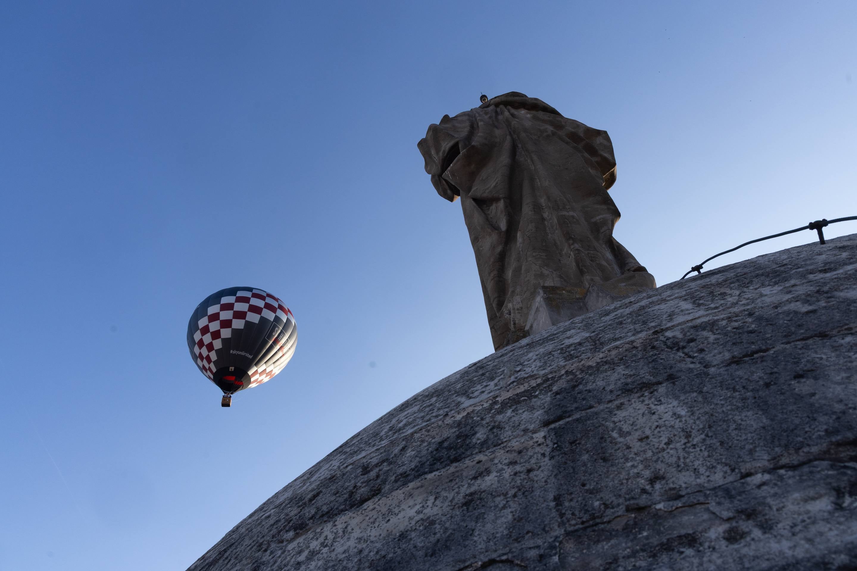 Las imágenes de los globos aerostáticos en el cielo de Valladolid