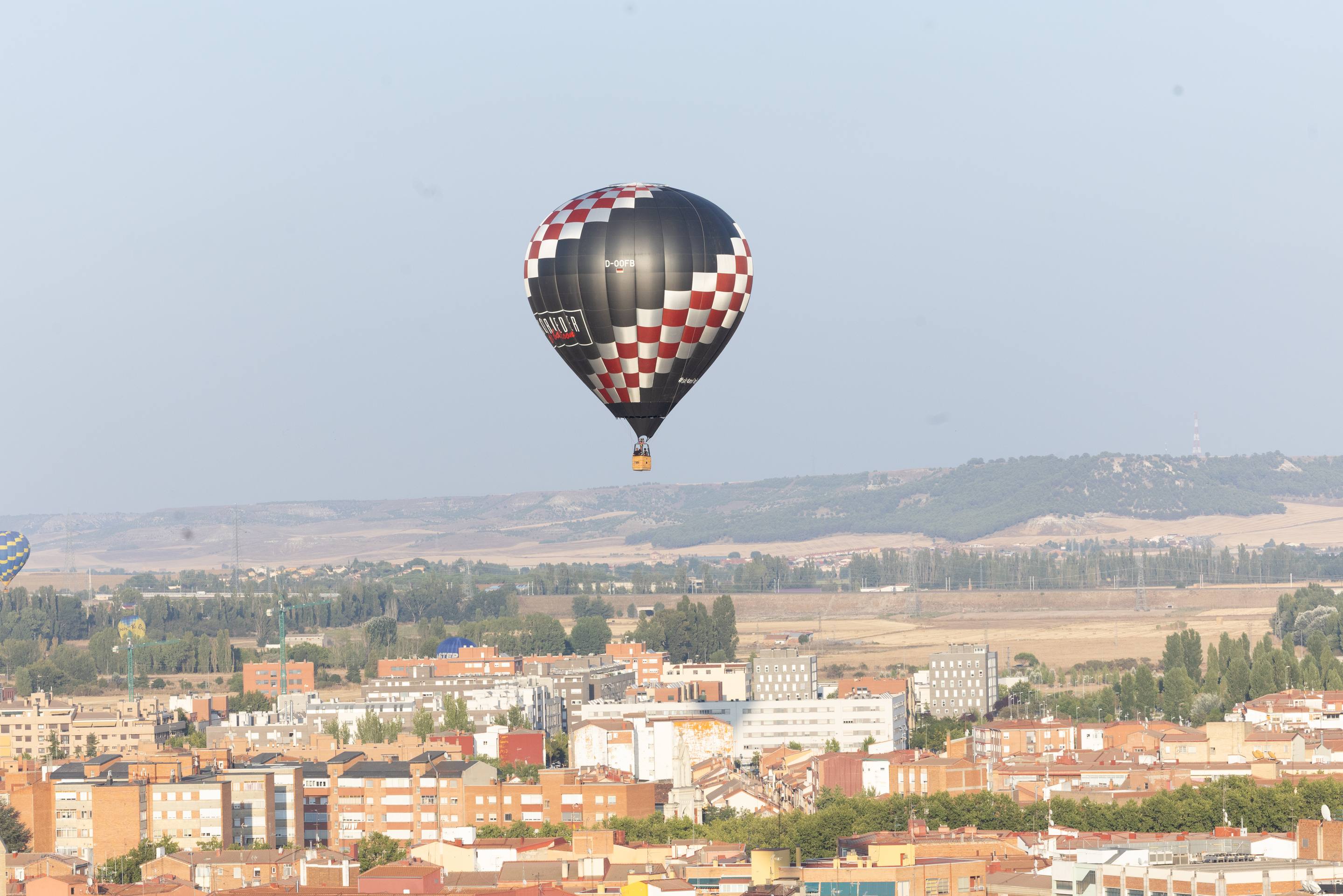Las imágenes de los globos aerostáticos en el cielo de Valladolid