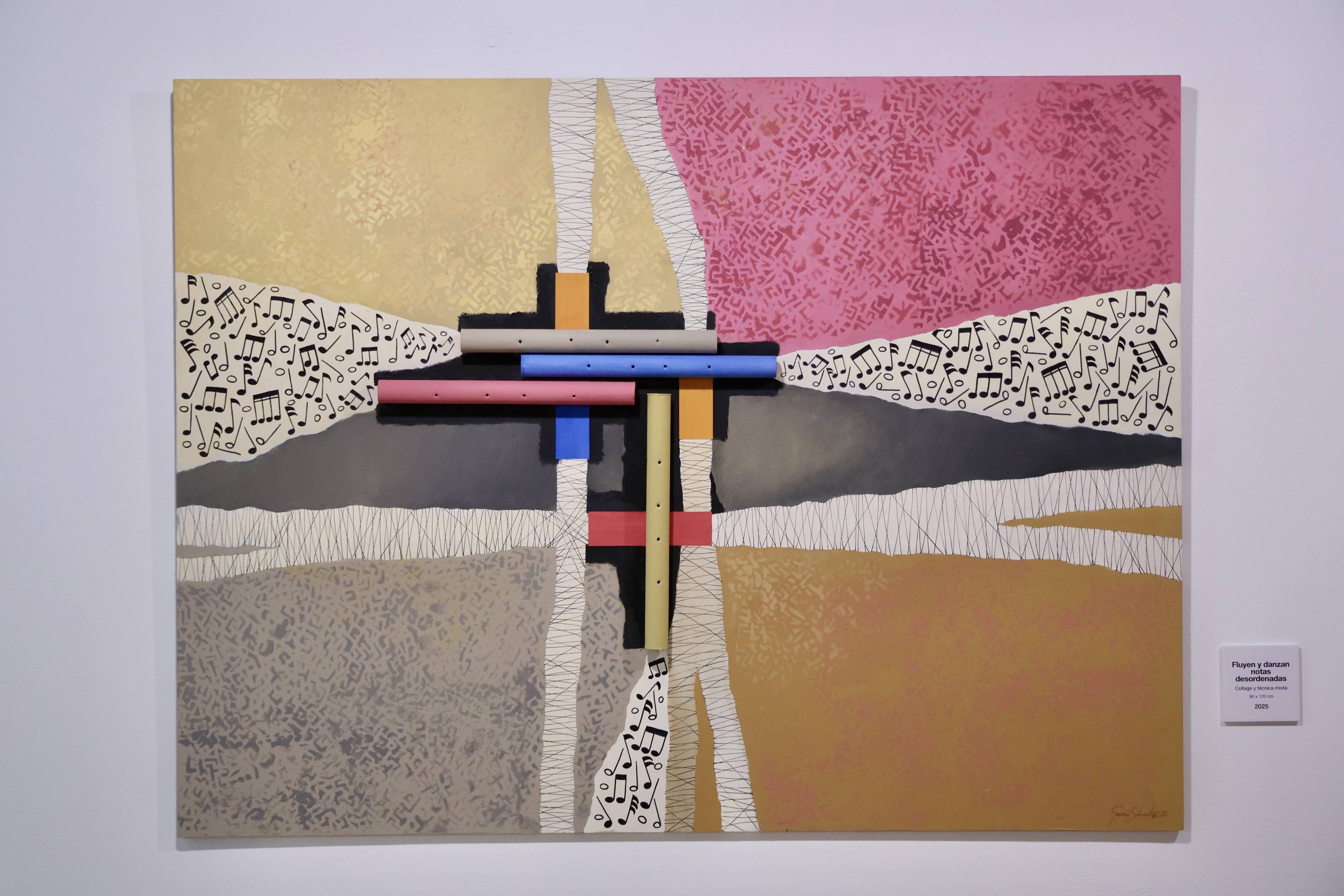 La exposición &#039;Franjas y Rayas&#039;, en imágenes