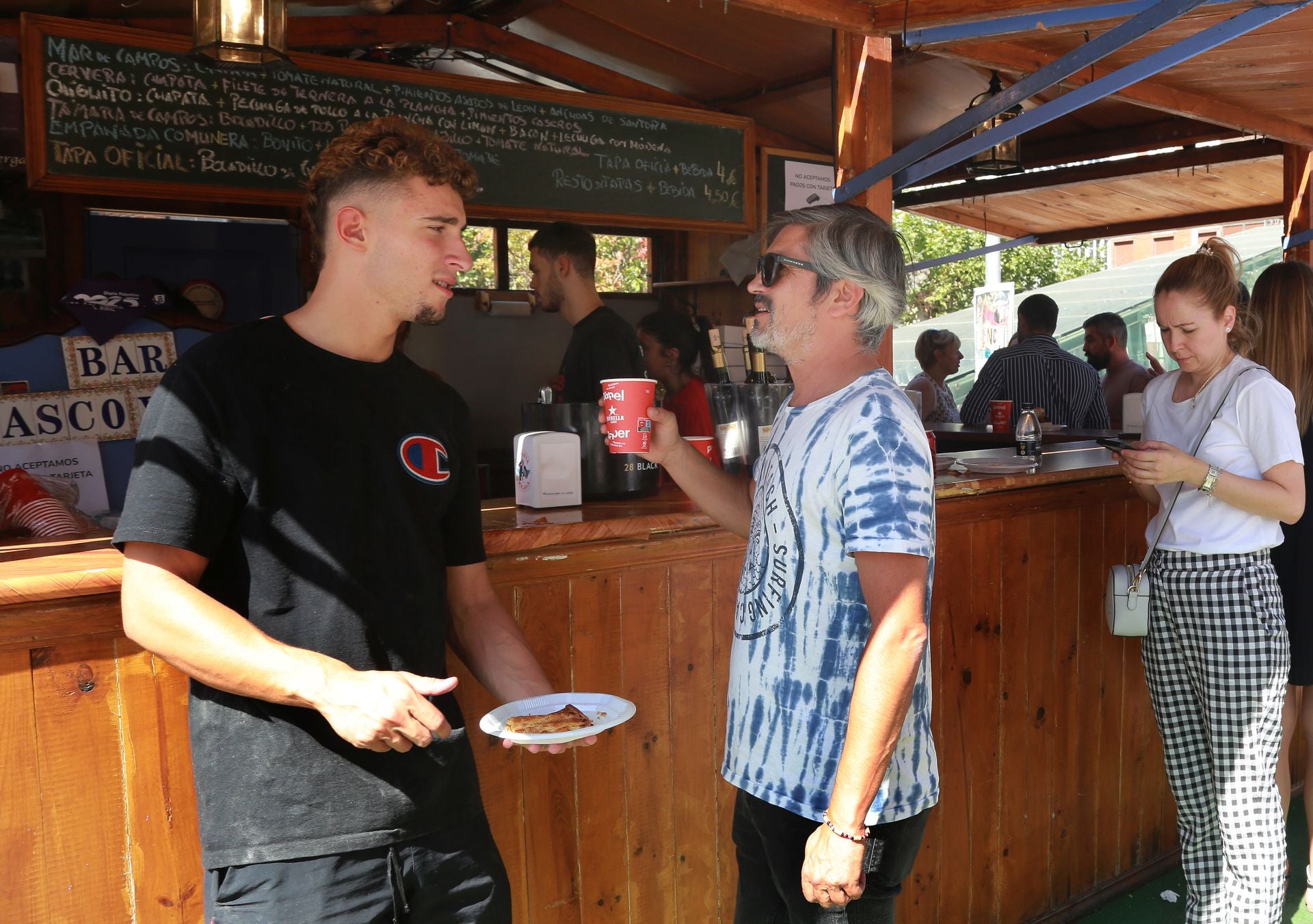 Así se vive San Antolín la víspera de su despedida
