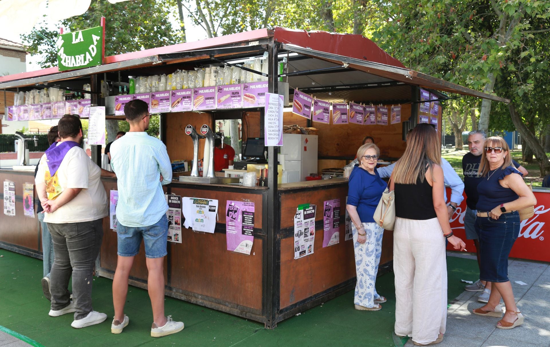 Así se vive San Antolín la víspera de su despedida
