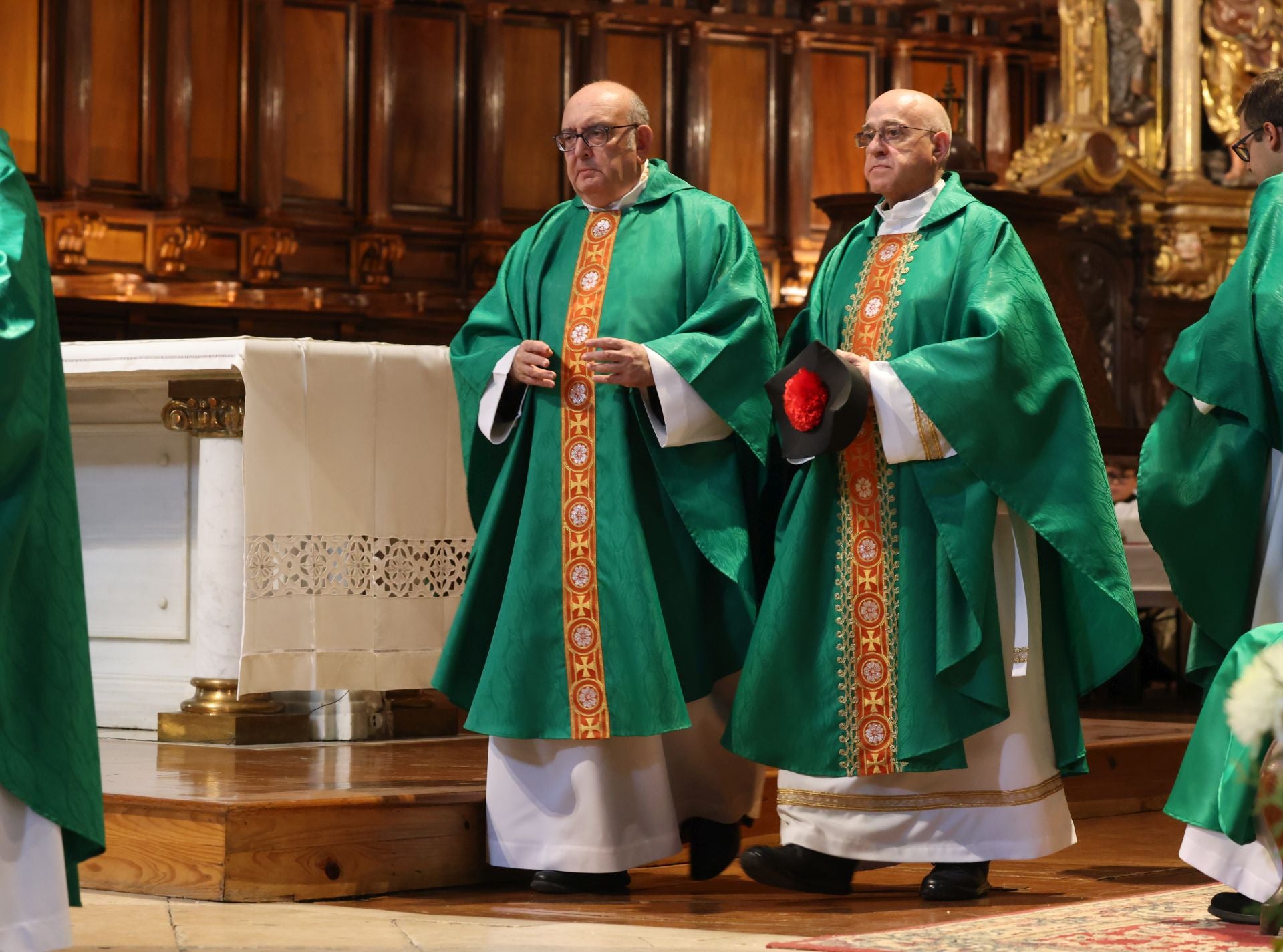 La misa de toma de posesión del nuevo déan de la Catedral