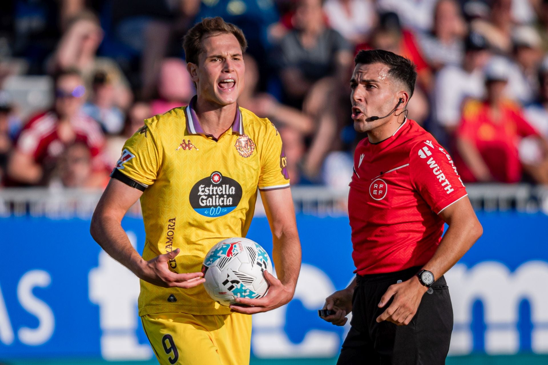 Las imágenes del partido del Real Valladolid en Zaragoza