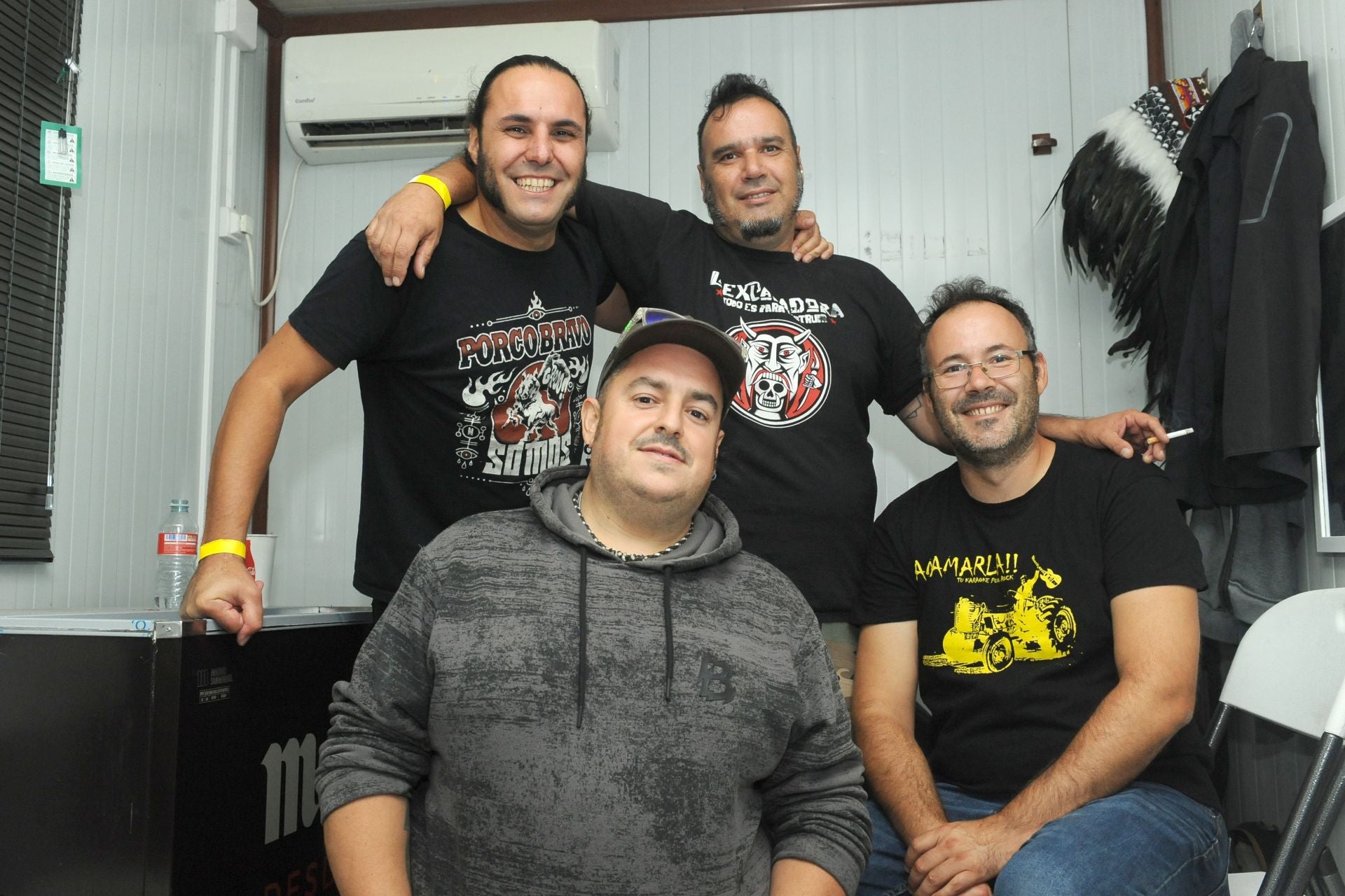 Los componentes de Amamarla.