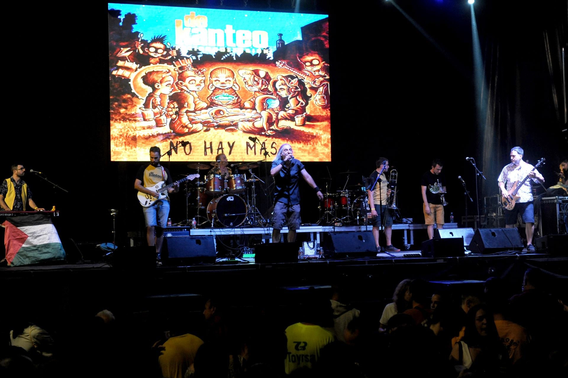 Actuación de De Kanteo.