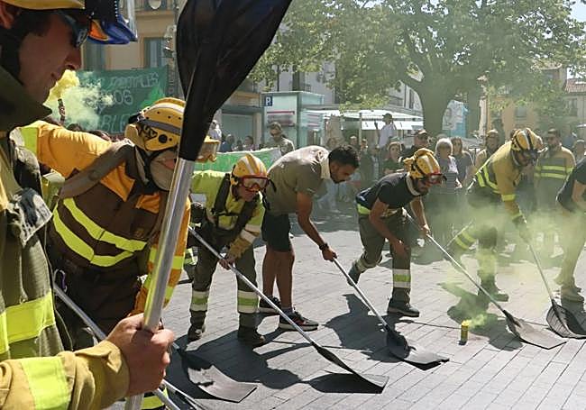 Imágenes de la marcha protesta en la capital leonesa.