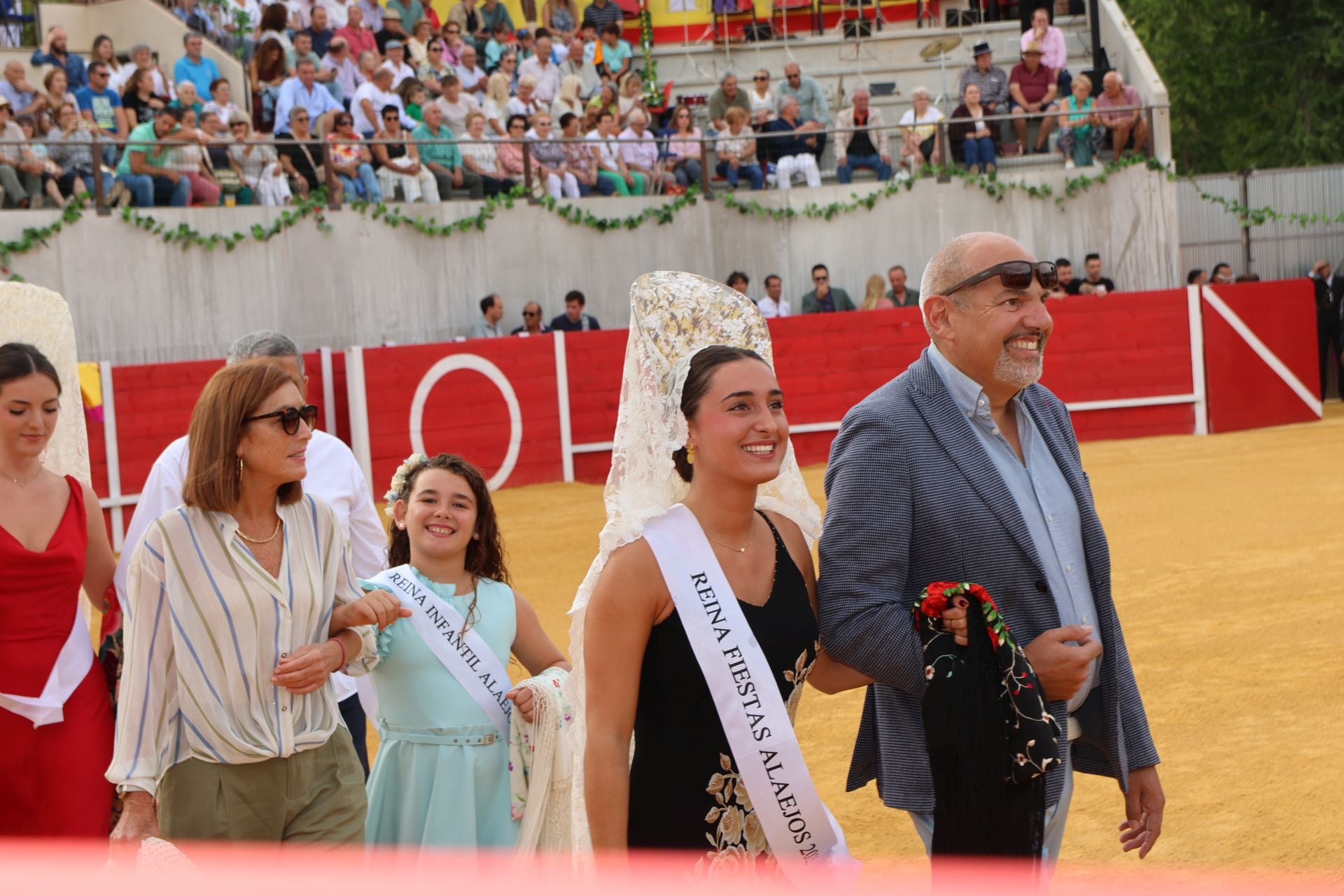 La inauguración de la plaza taurina de Alaejos, en imágenes