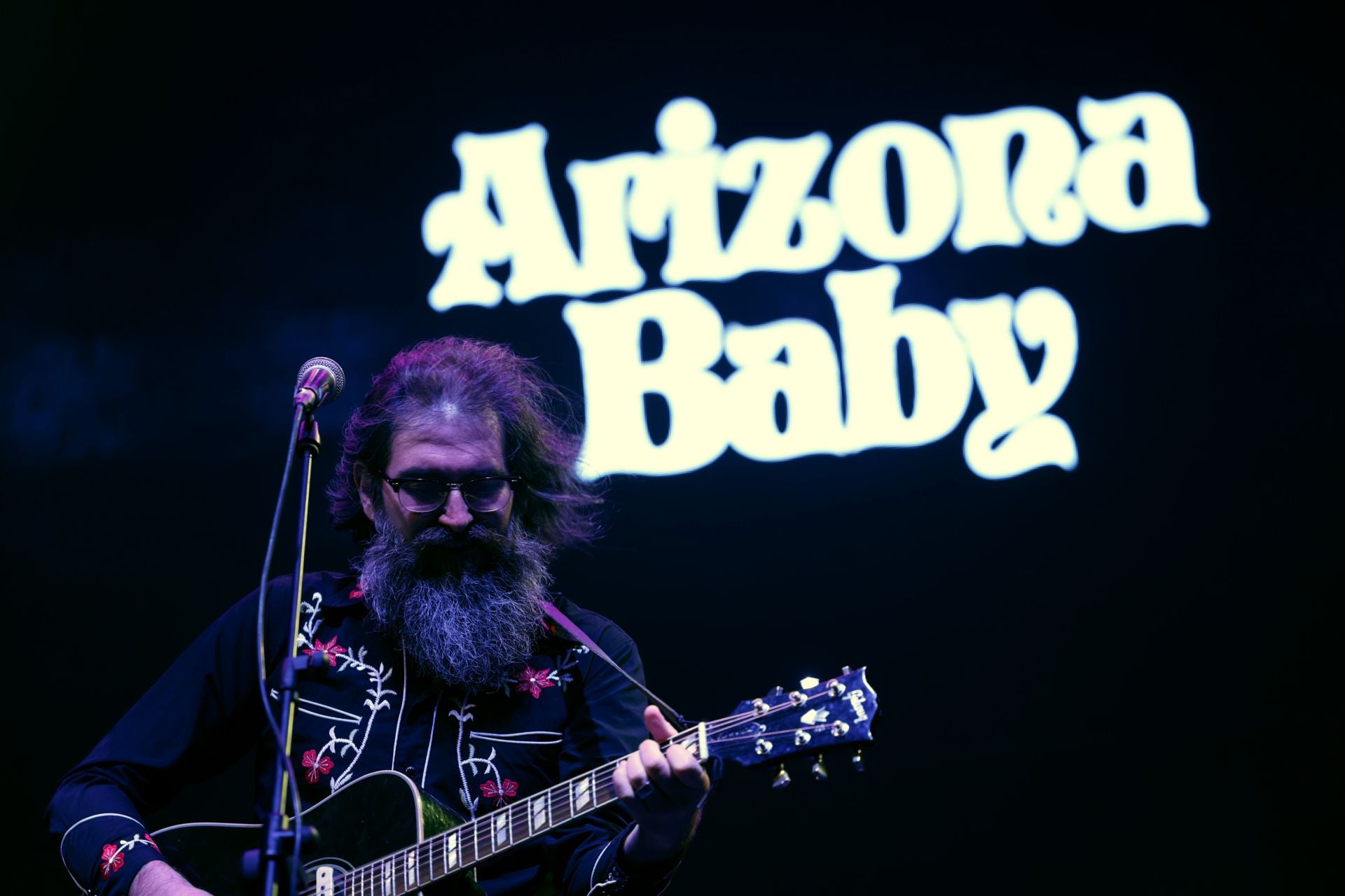 El show de Arizona Baby en el paseo de Las Moreras