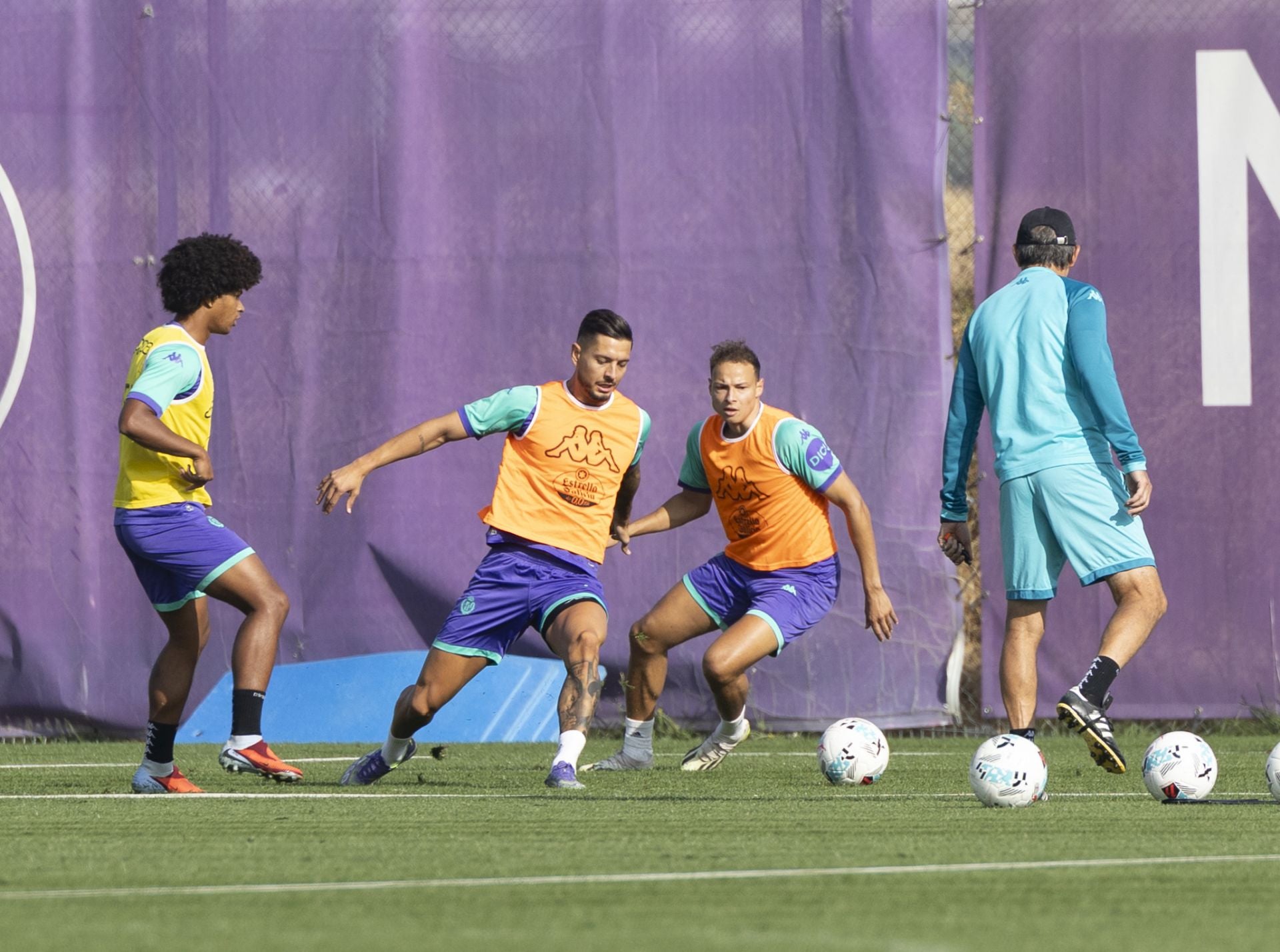 Las fotos del entrenamiento del Real Valladolid durante la mañana del 8 de septiembre