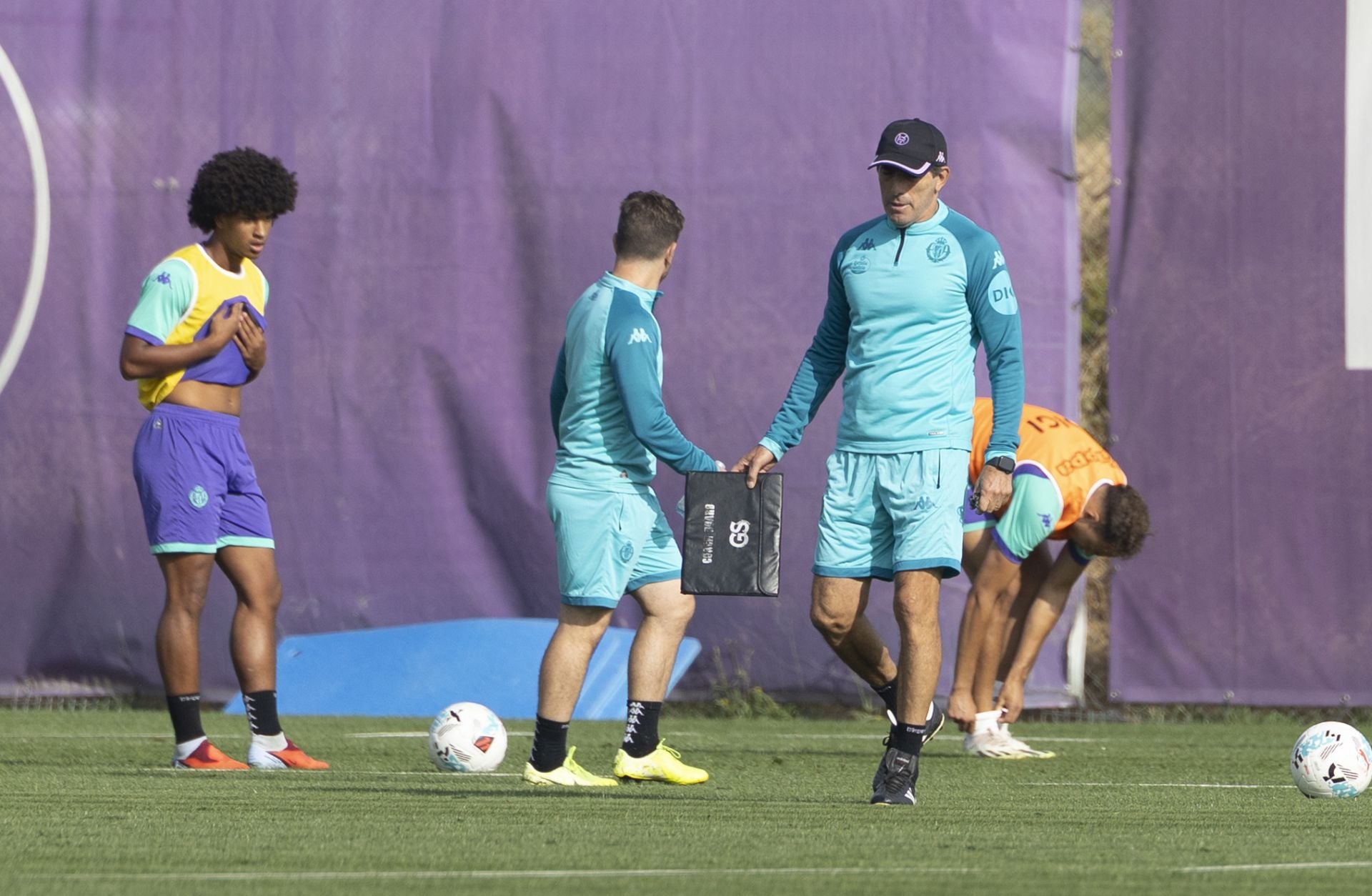 Las fotos del entrenamiento del Real Valladolid durante la mañana del 8 de septiembre