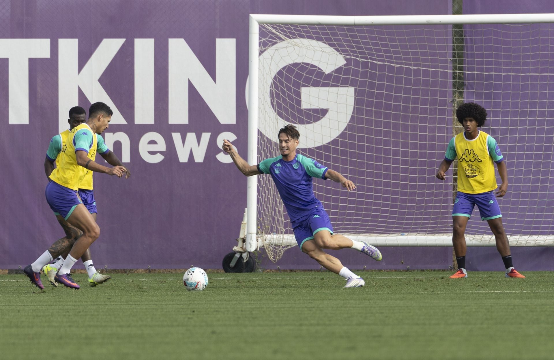 Las fotos del entrenamiento del Real Valladolid durante la mañana del 8 de septiembre