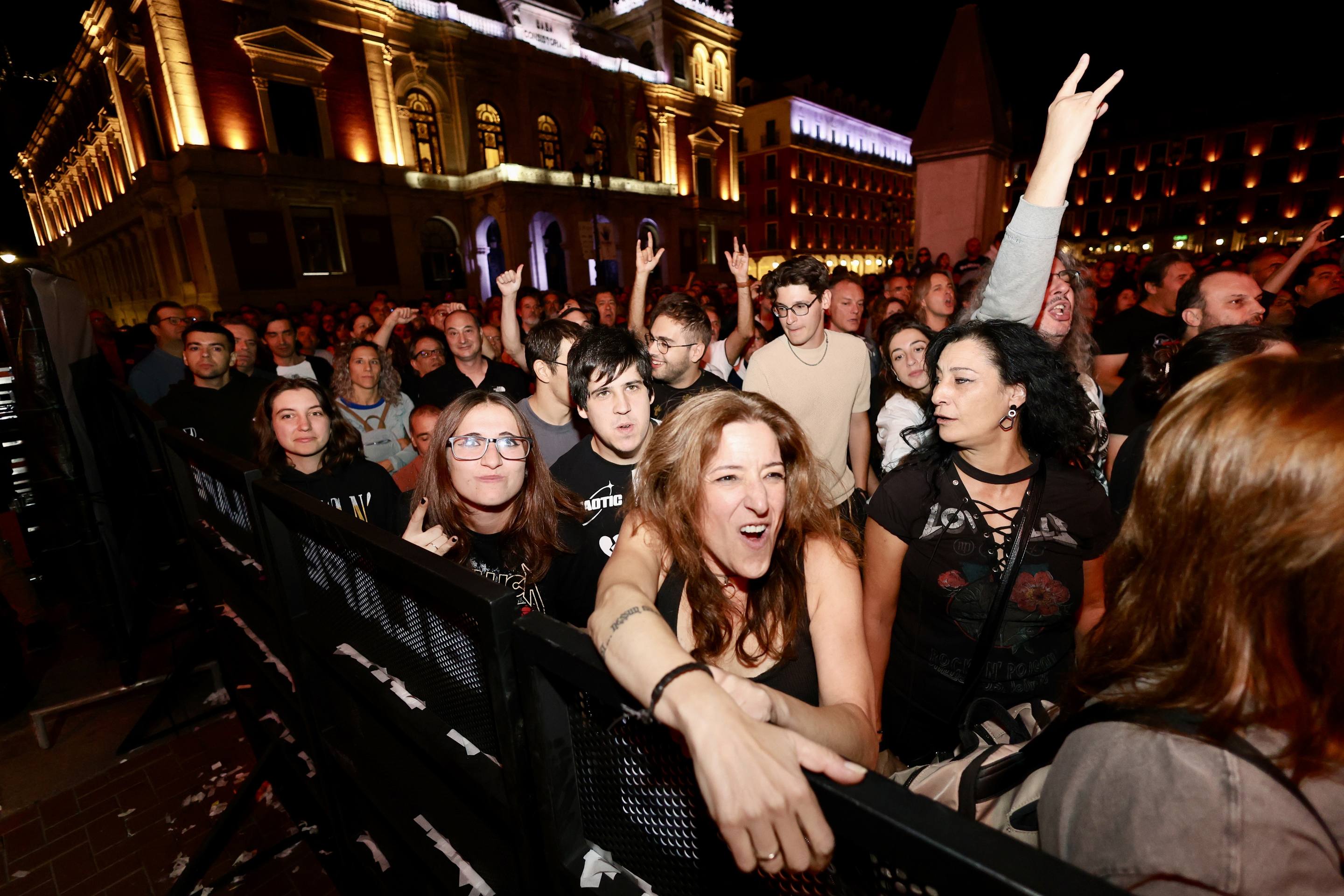 El concierto de Barón Rojo, en imágenes