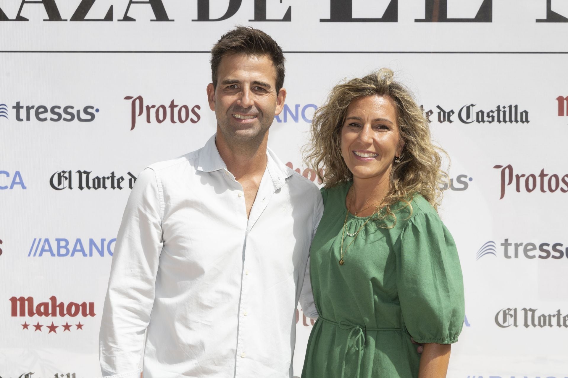 Eduardo Serrano y Sheila Sanz, de Muebles Lucama.