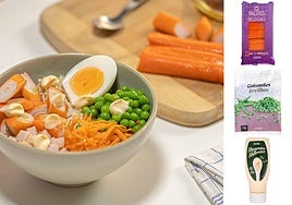 Poké de palitos de surimi.