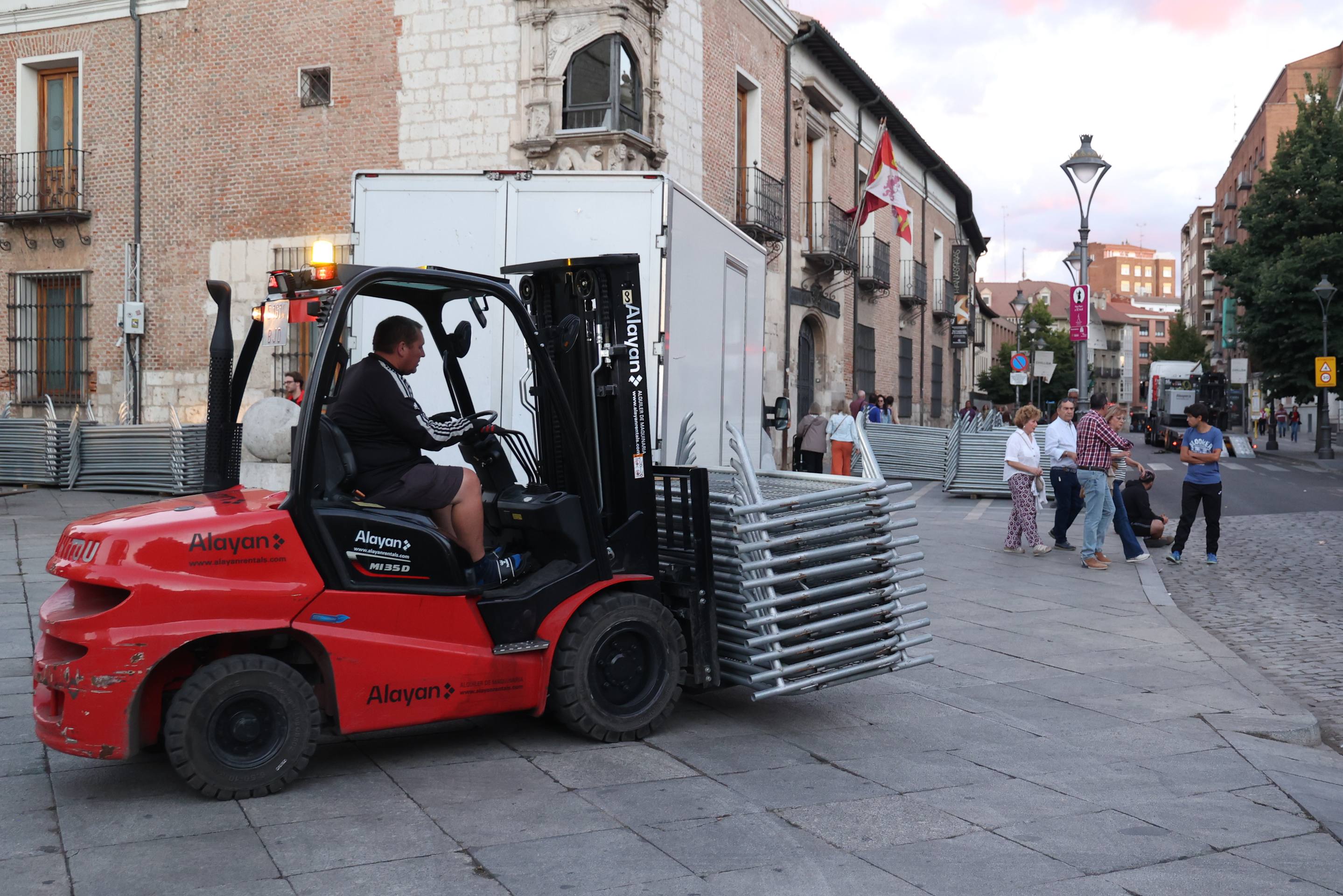 Los preparativos de La Vuelta en Valladolid, en imágenes