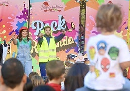 Actuación de Rockanroleando con Tina y Rodritmos