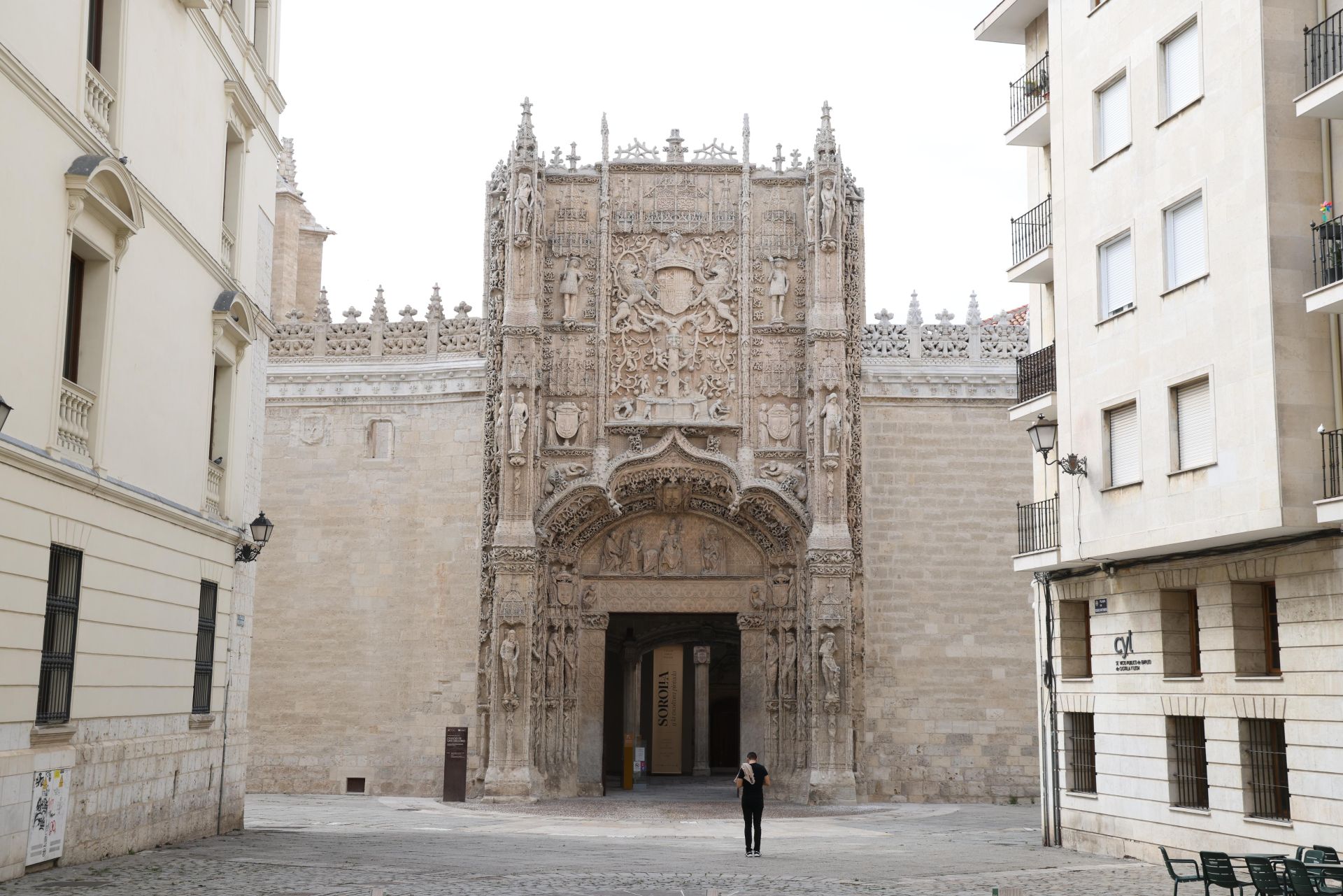 Fachada del Colegio de San Gregorio.