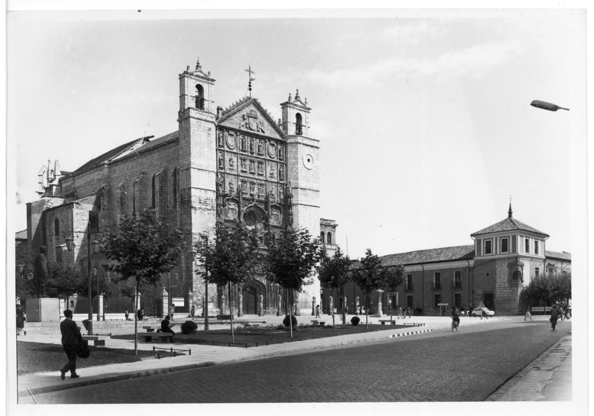 Entorno de la plaza de San Pablo, en la década de 1970.