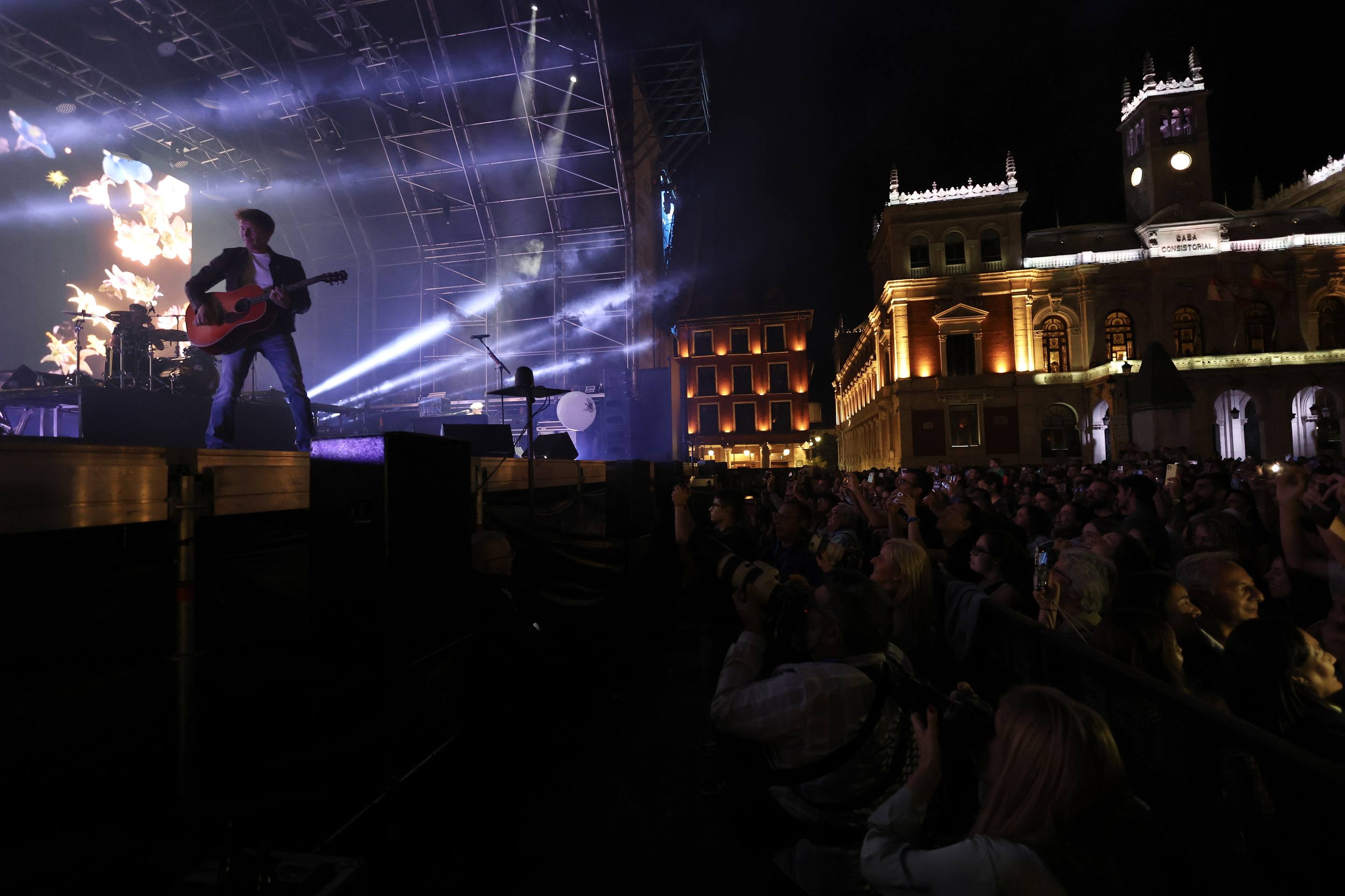 El concierto de James Blunt, en imágenes