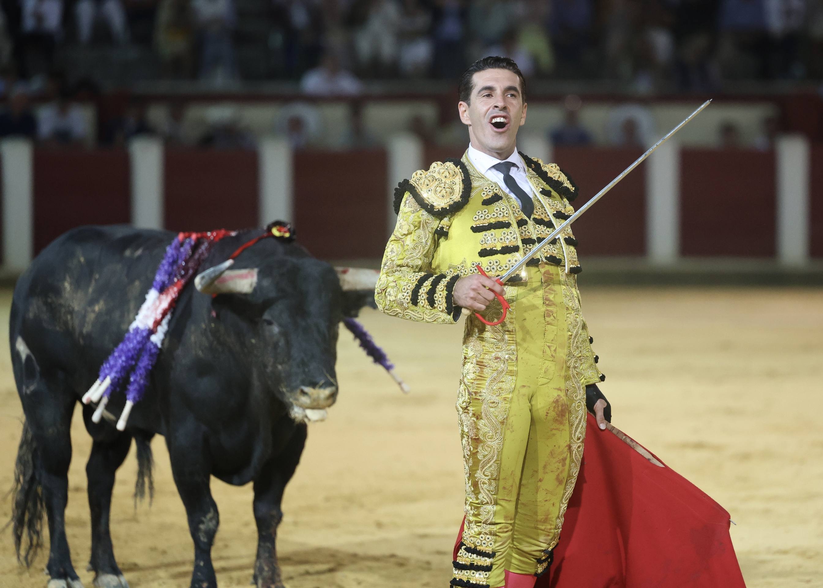 El mano a mano de Talavante y Emilio de Justo, en imágenes