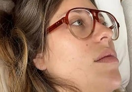 Anita Matamoros, postrada en una cama.