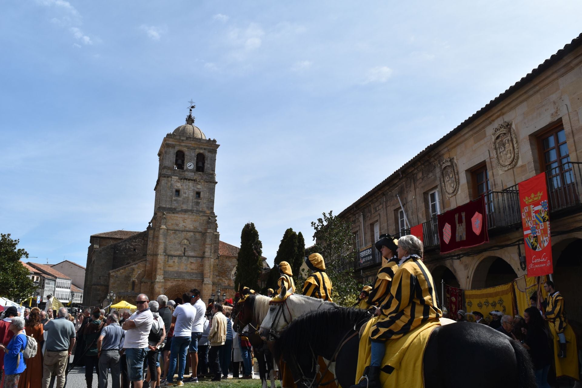 Carlos I y su hermana Leonor regresan a Aguilar de Campoo