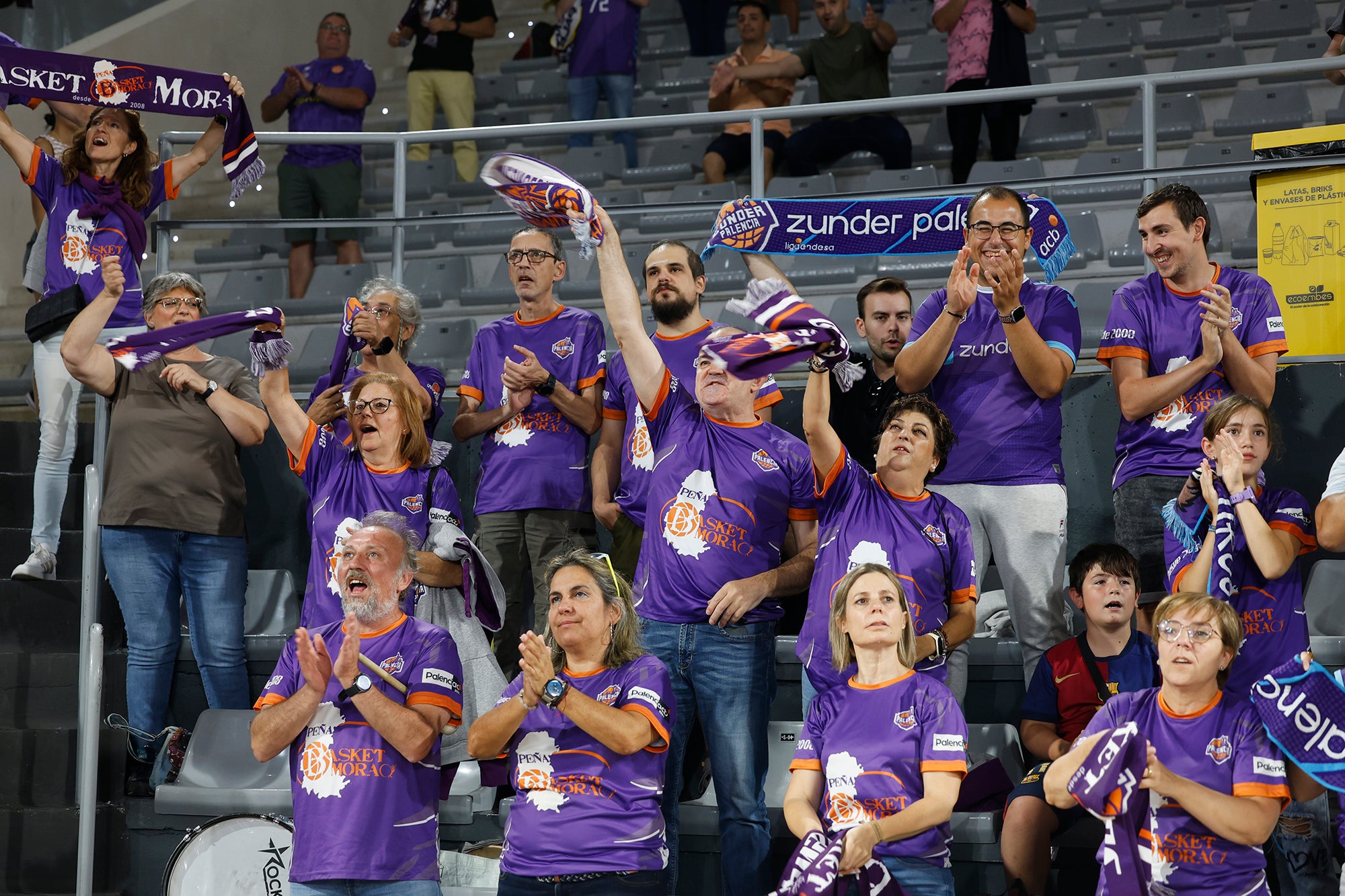 Búscate en las gradas de la final de la Copa Castilla y León de Baloncesto