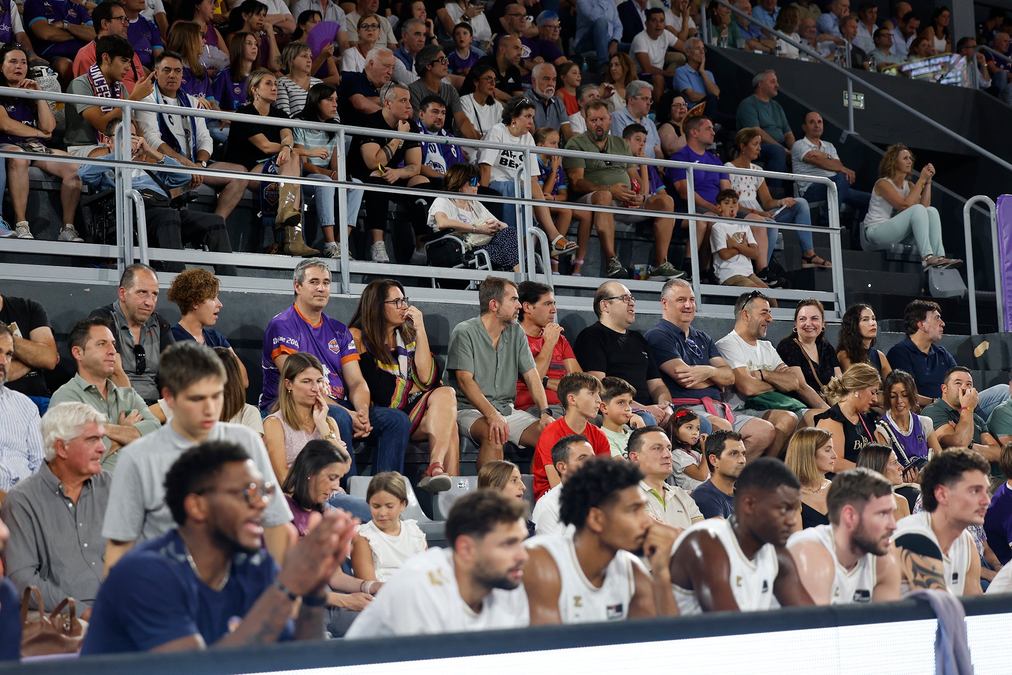 Búscate en las gradas de la final de la Copa Castilla y León de Baloncesto