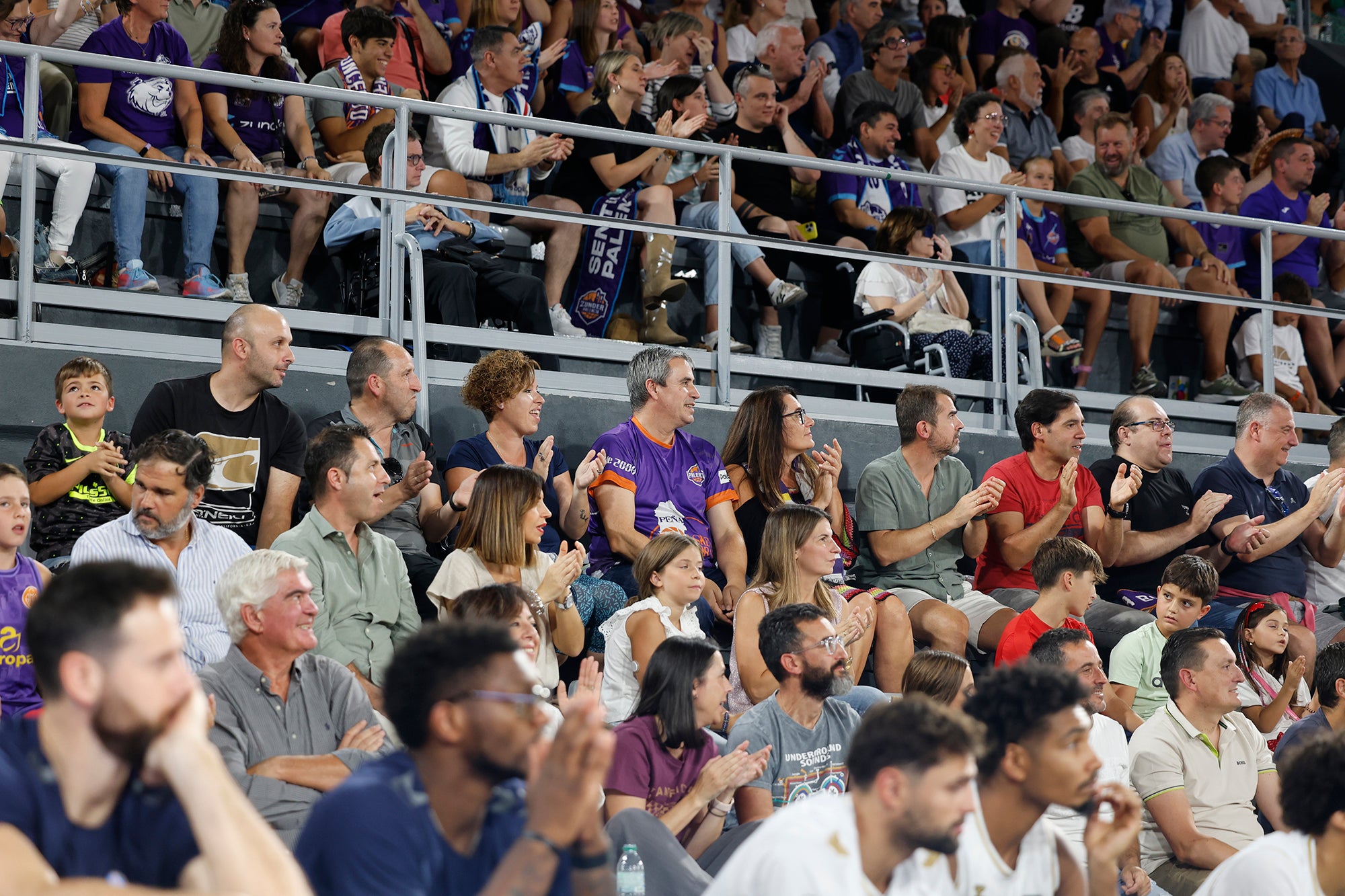 Búscate en las gradas de la final de la Copa Castilla y León de Baloncesto
