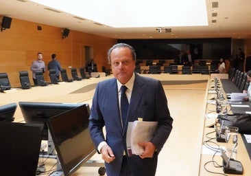 La participación de Castilla y León en la deuda total de las comunidades se mantiene en el 4% desde 2013