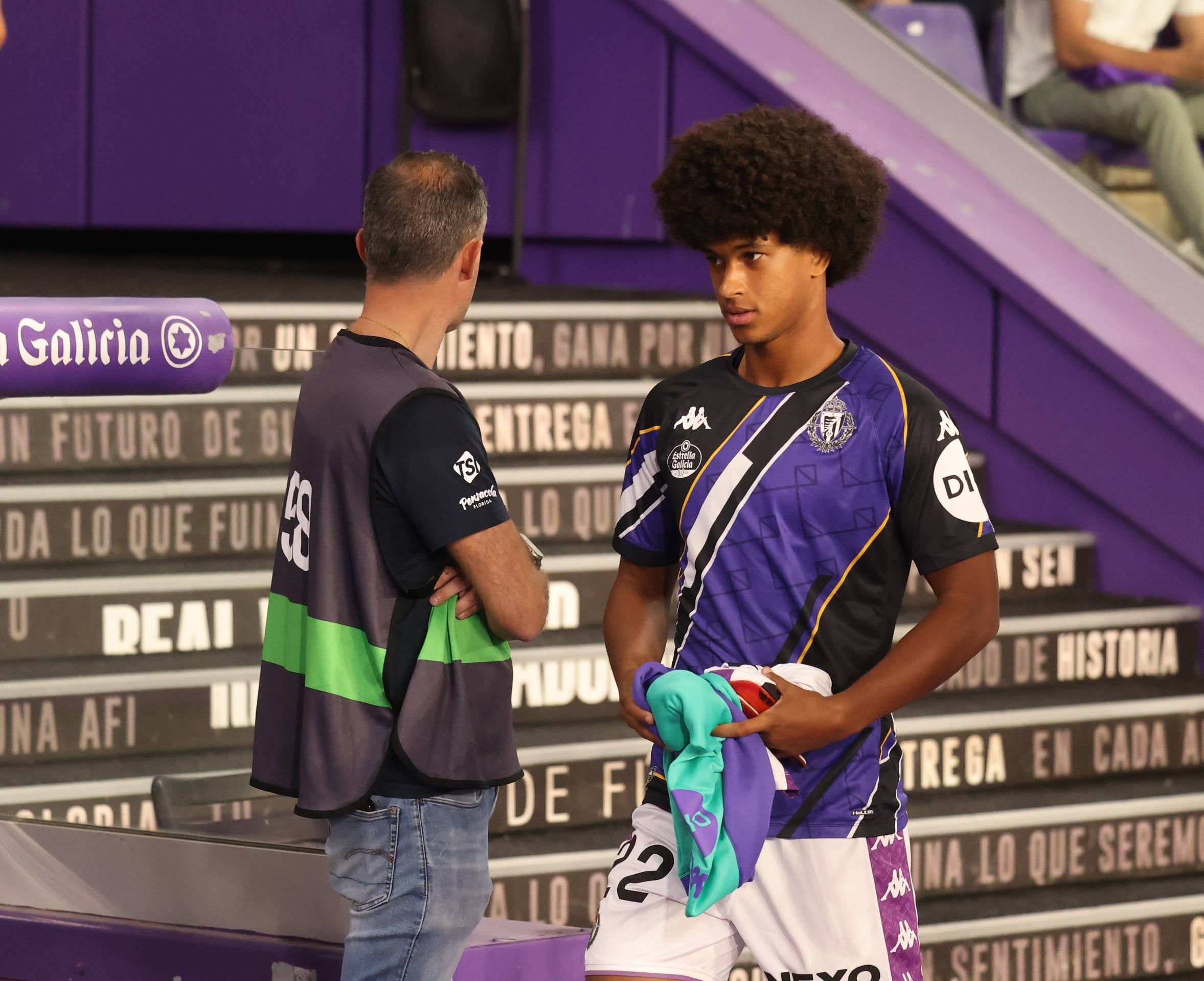 La victoria del Pucela ante el Almería, en imágenes