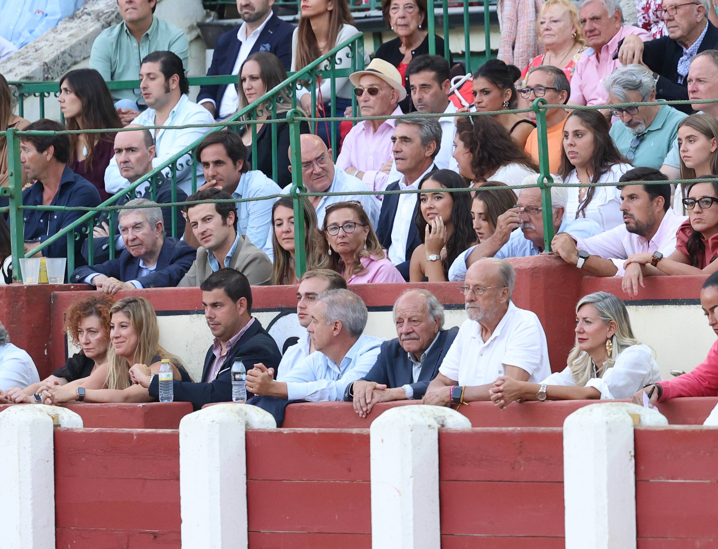 La corrida de toros de Uceda Leal, Jiménez Fortes y Rufo, en imágenes
