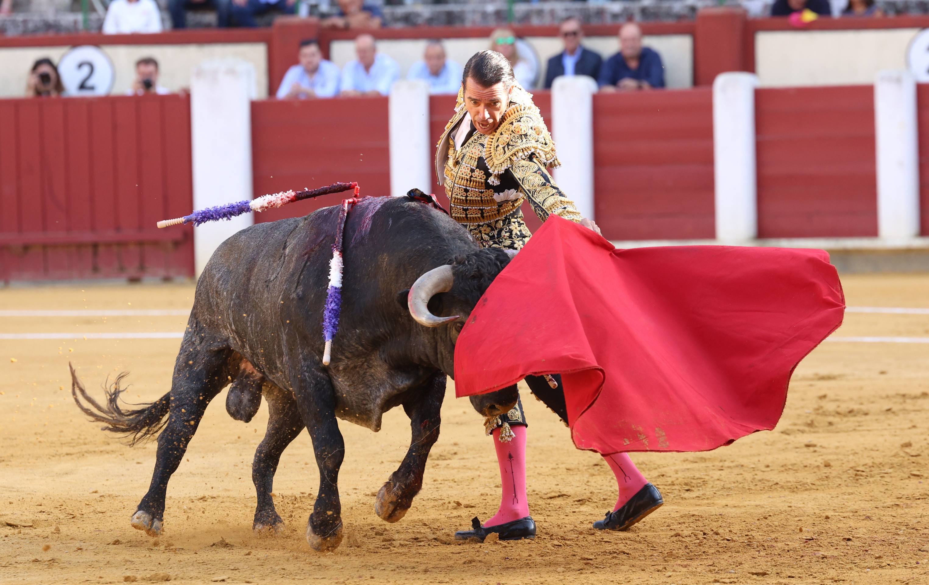 La corrida de toros de Uceda Leal, Jiménez Fortes y Rufo, en imágenes