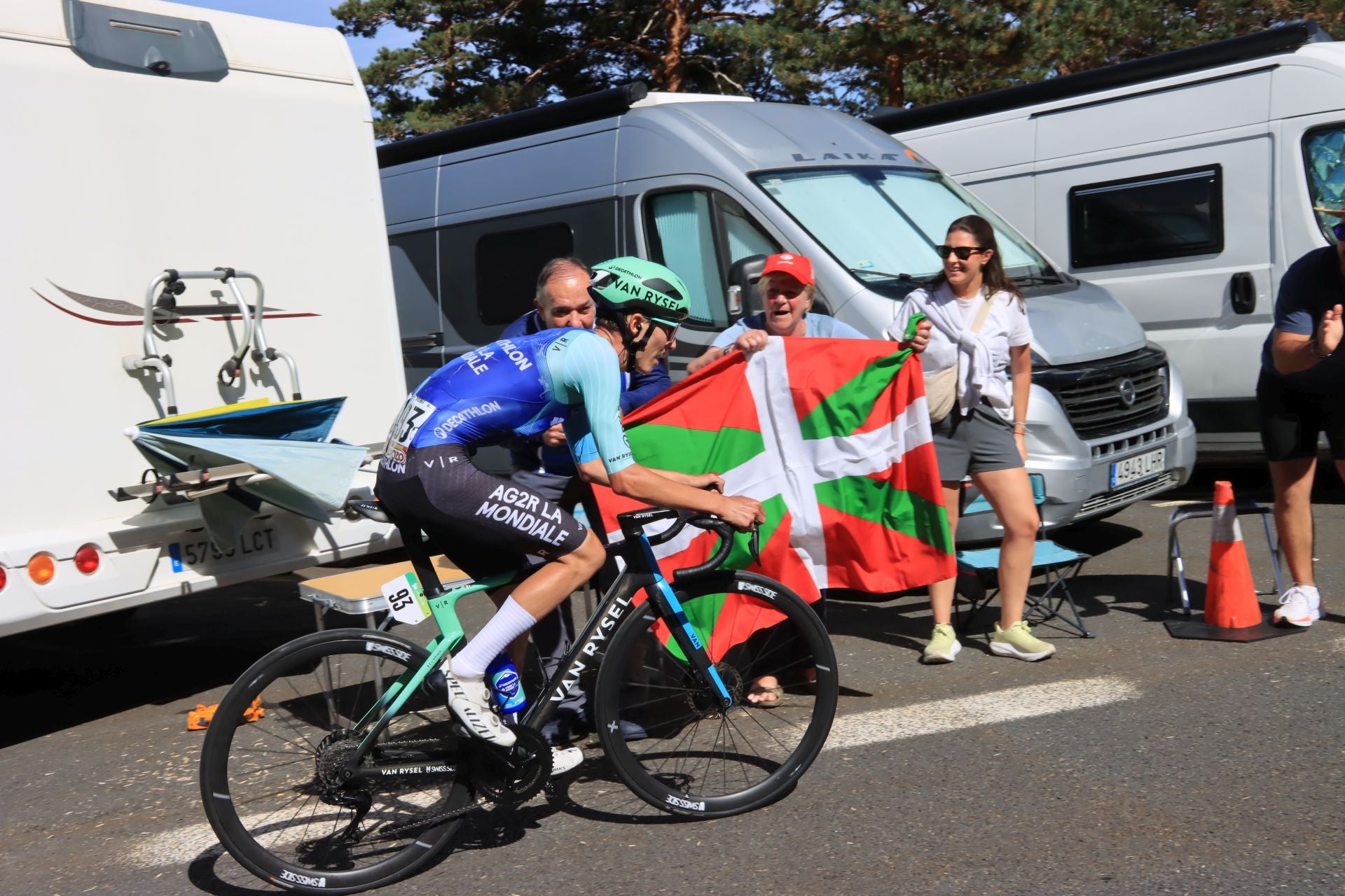 Fotos de la Vuelta en el Puerto de Navacerrada