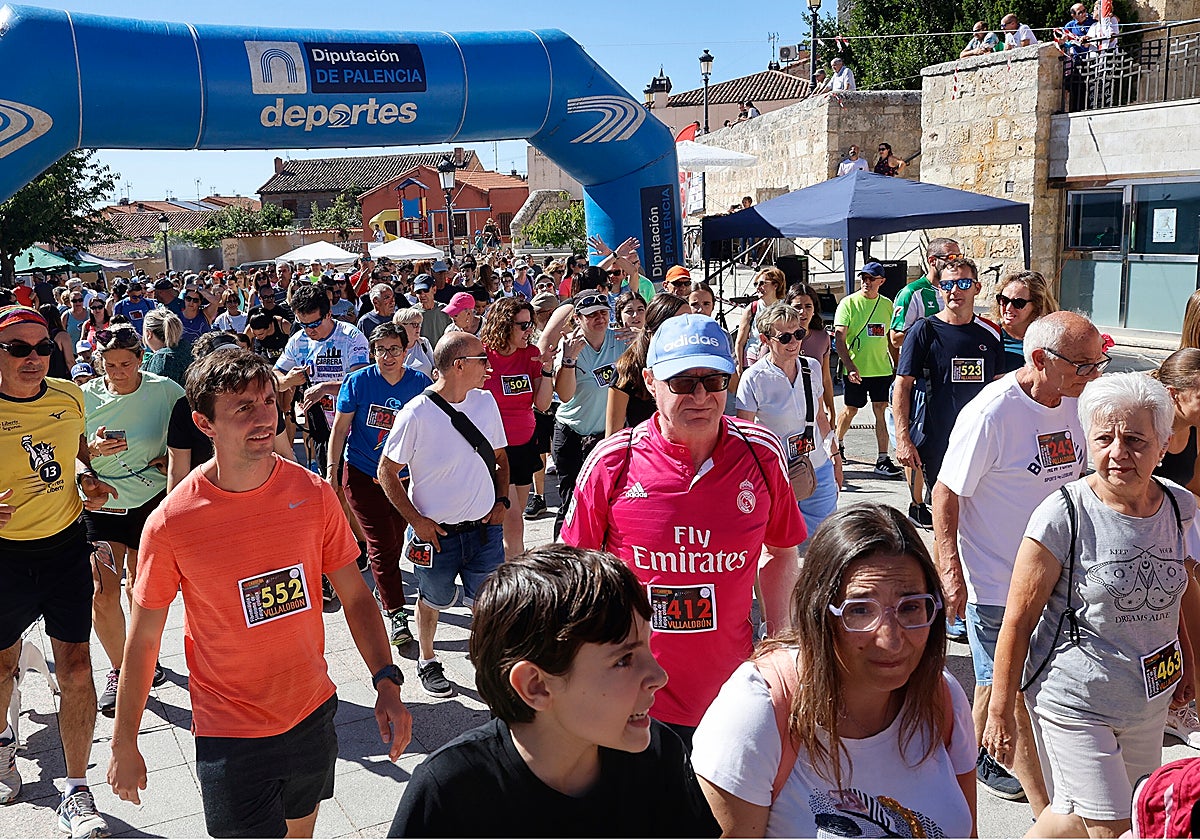 Más de mil personas se unen contra la fibromialgia en Villalobón