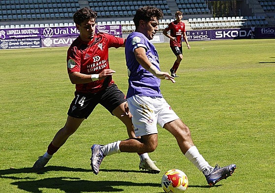 El Palencia Cristo Atlético se ha impuesto este domingo en La Balastera al Mirandés B.